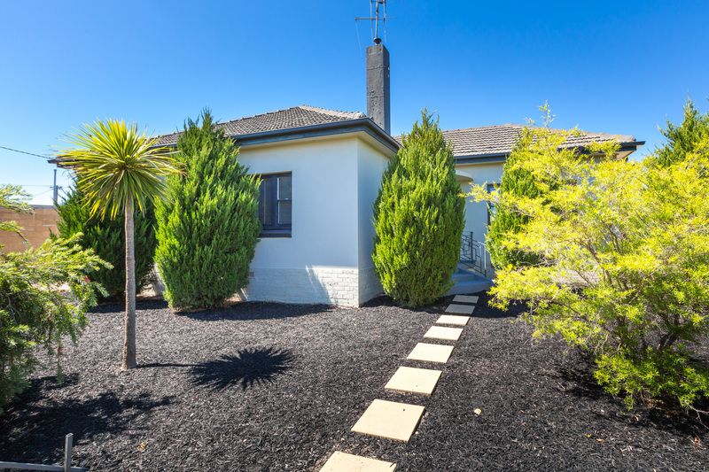 4 Theodore Street, Flora Hill VIC 3550