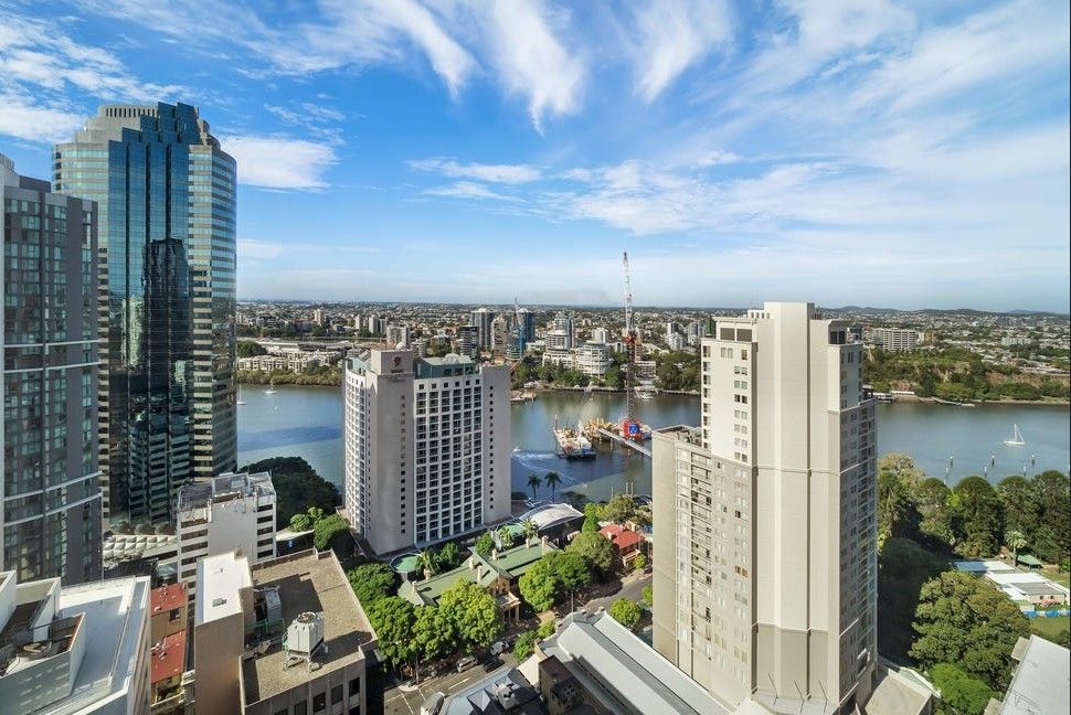 3813/222 Margaret Street — photo from Ray White Brisbane City