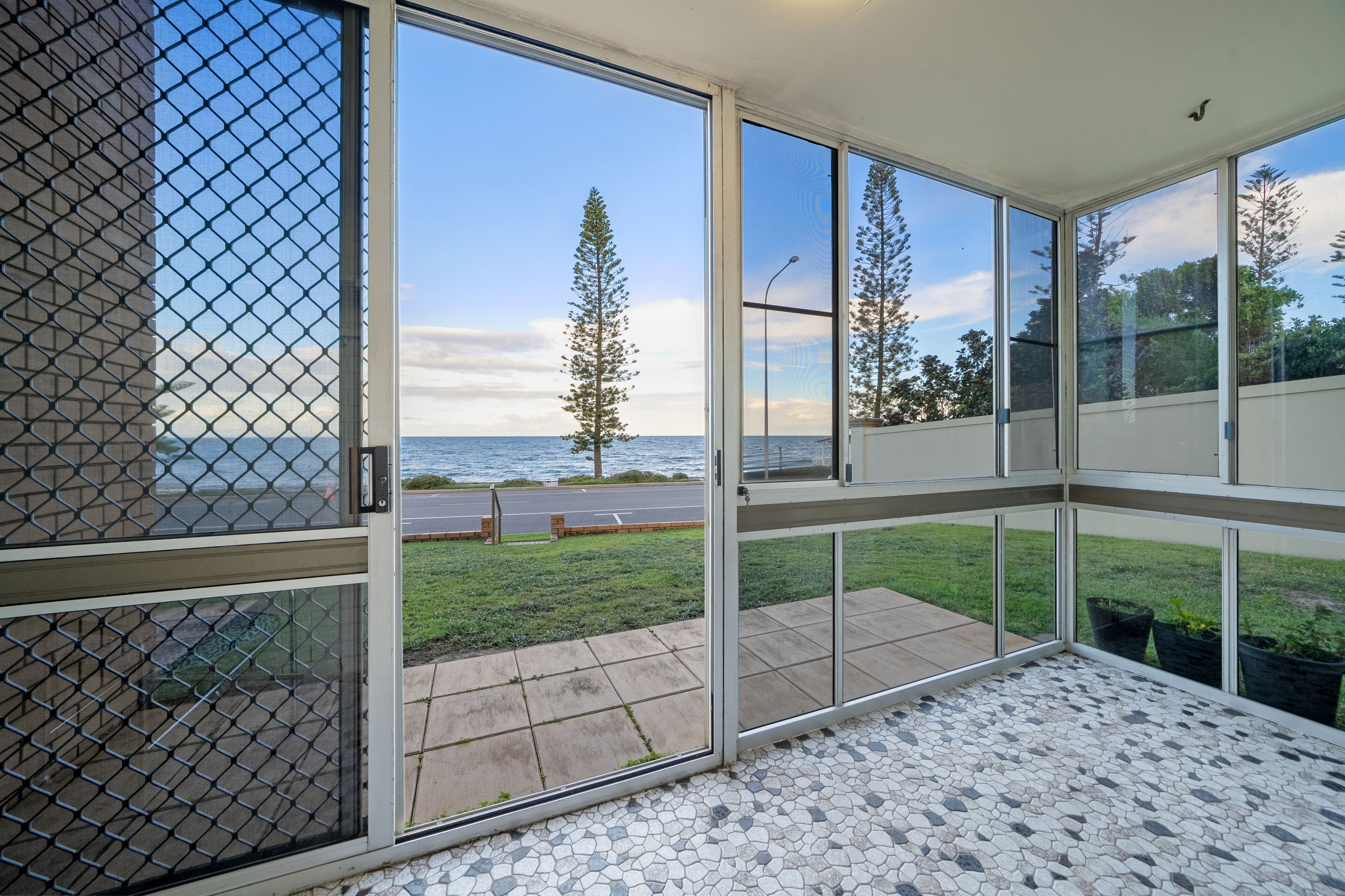 89 Margate Parade, Margate QLD 4019