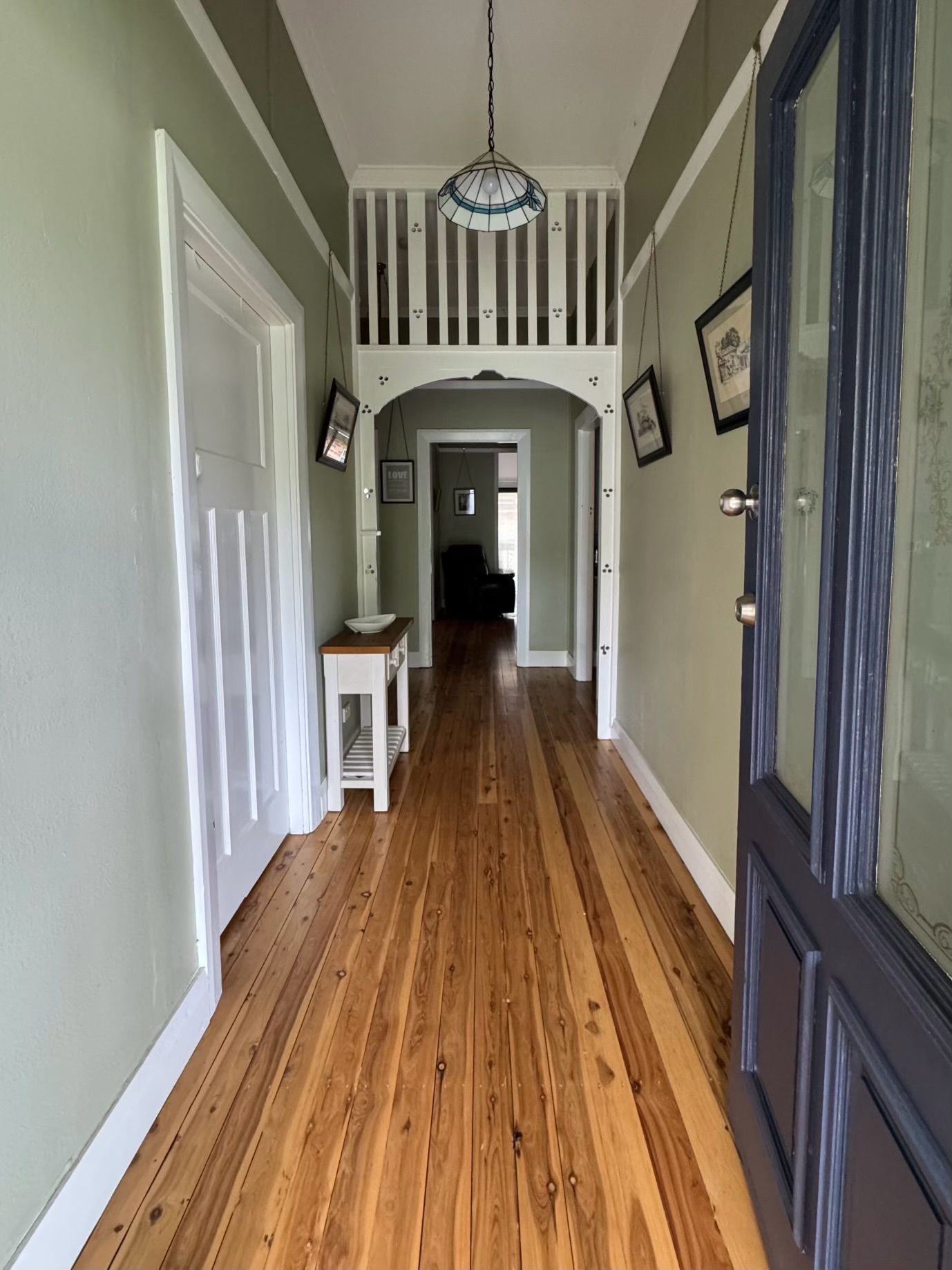 5 Black Street — photo 3 of 10