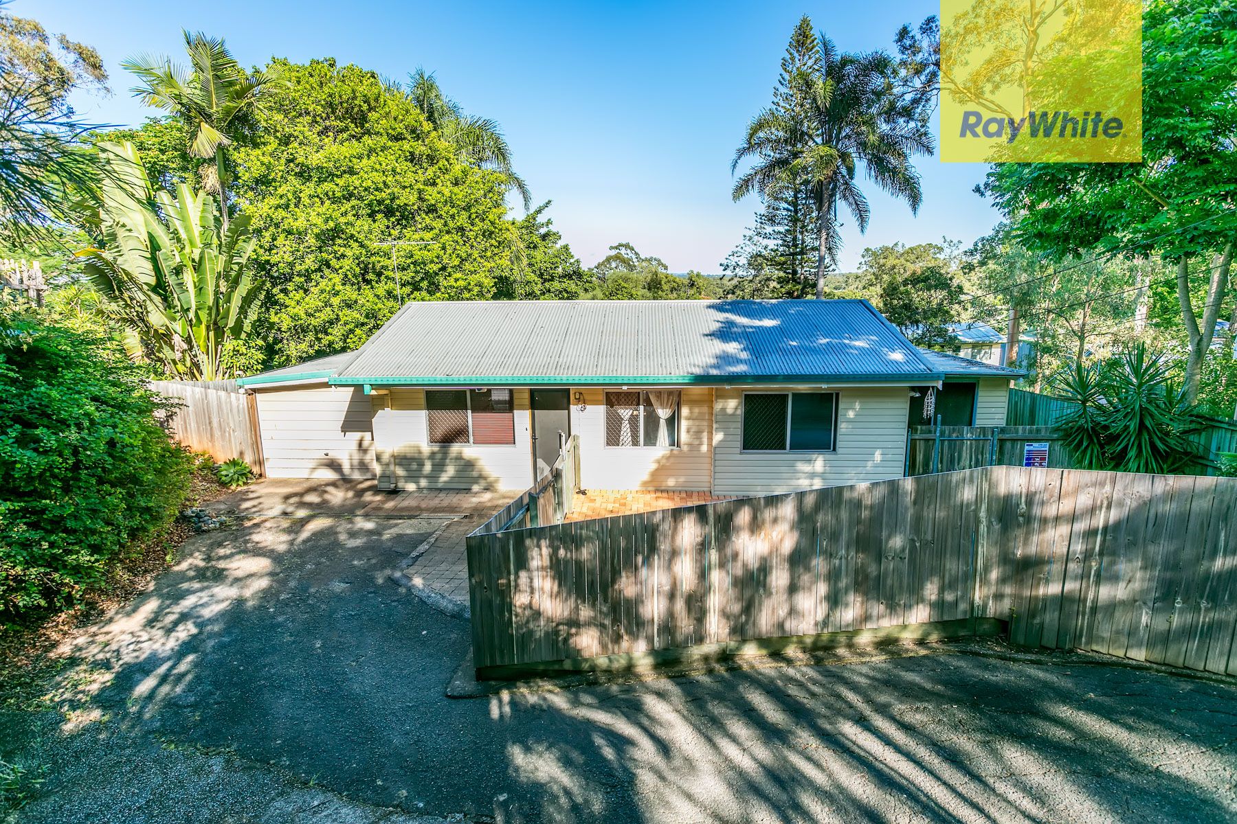 11 Tecoma Street, Kingston, QLD 4114