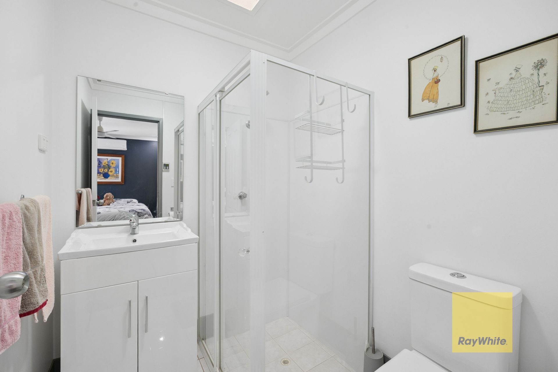 8 Flora Terrace — photo 10 of 30