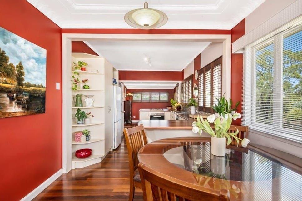 13 Blackwood Avenue, Cannon Hill, QLD 4170