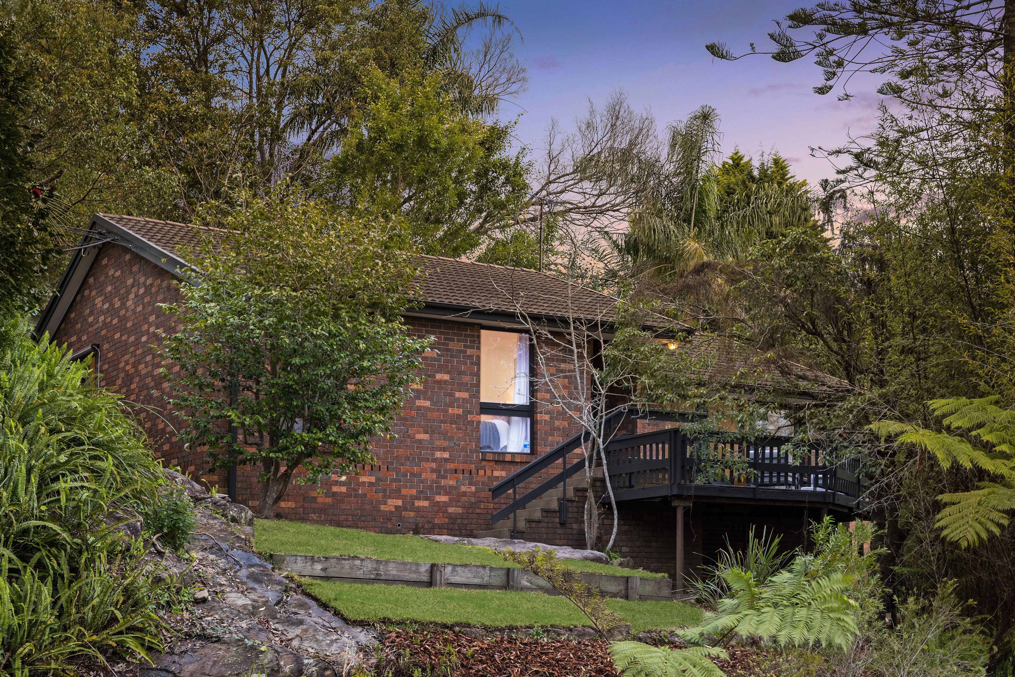 6 Windsor Place, St Ives, NSW 2075