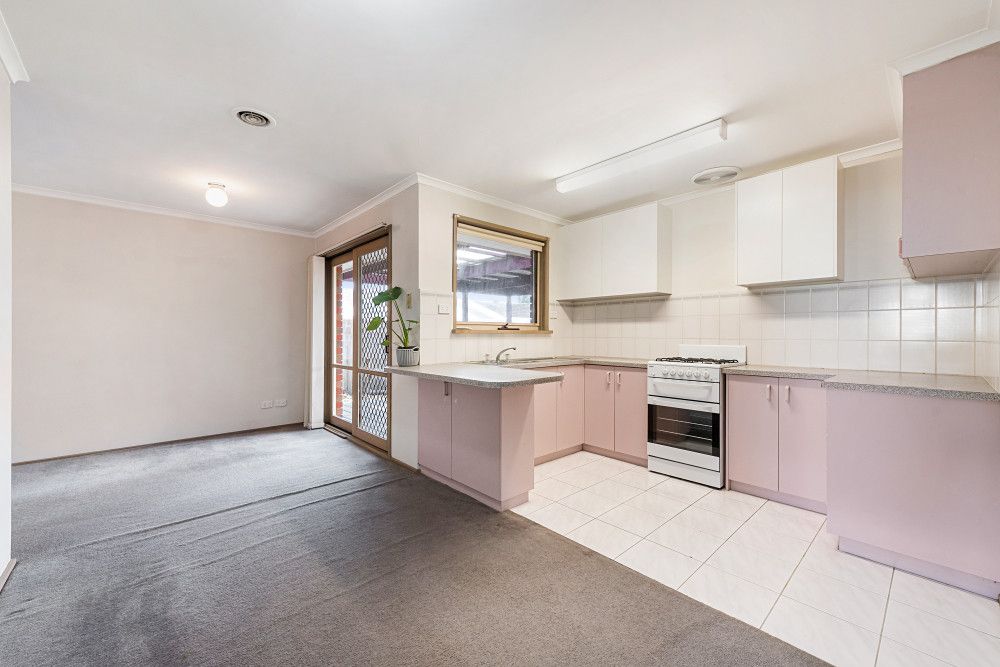 31 Paperbark Place, Knoxfield, VIC 3180