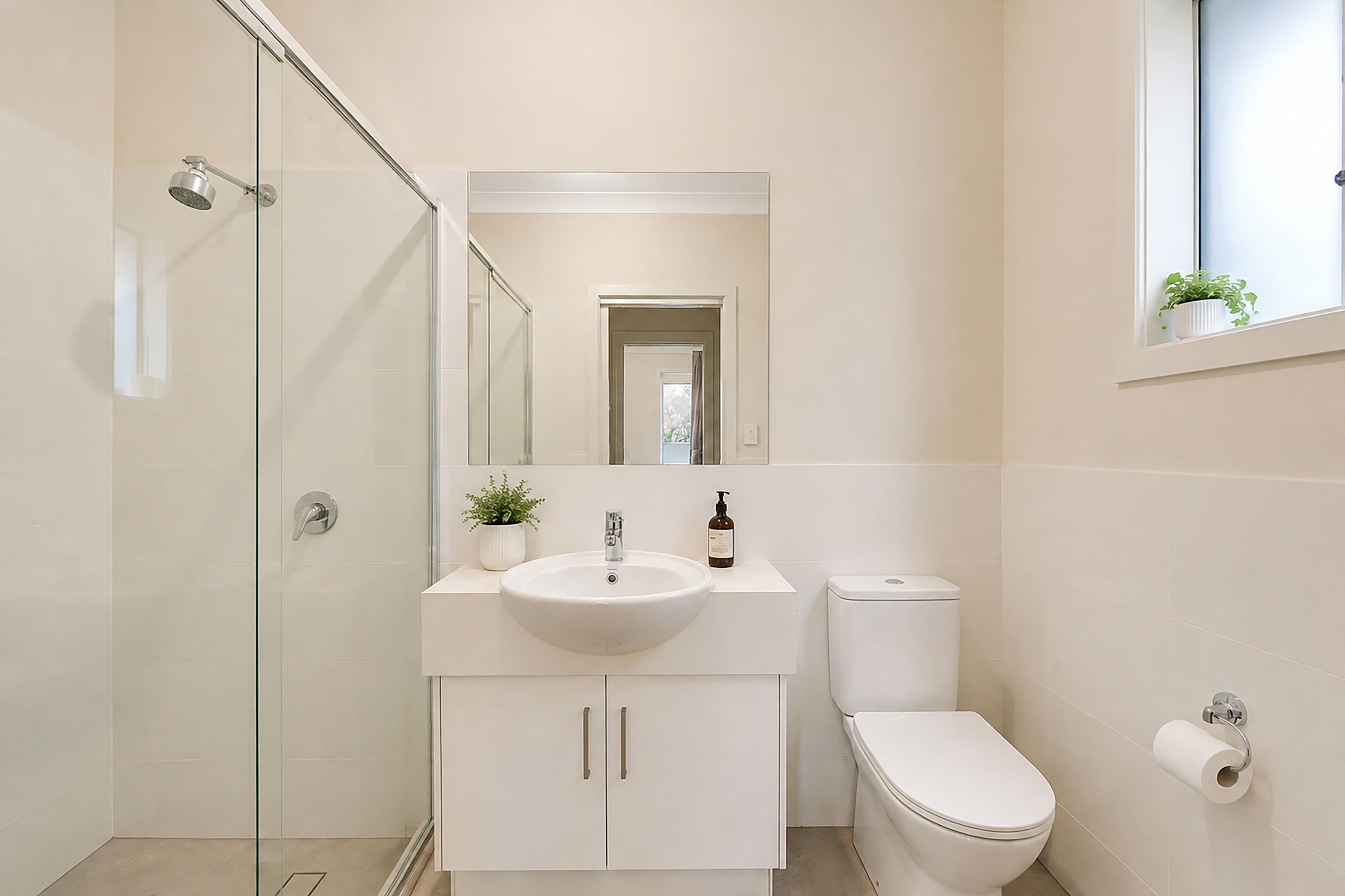 25A Elmgrove Road — photo 6 of 9