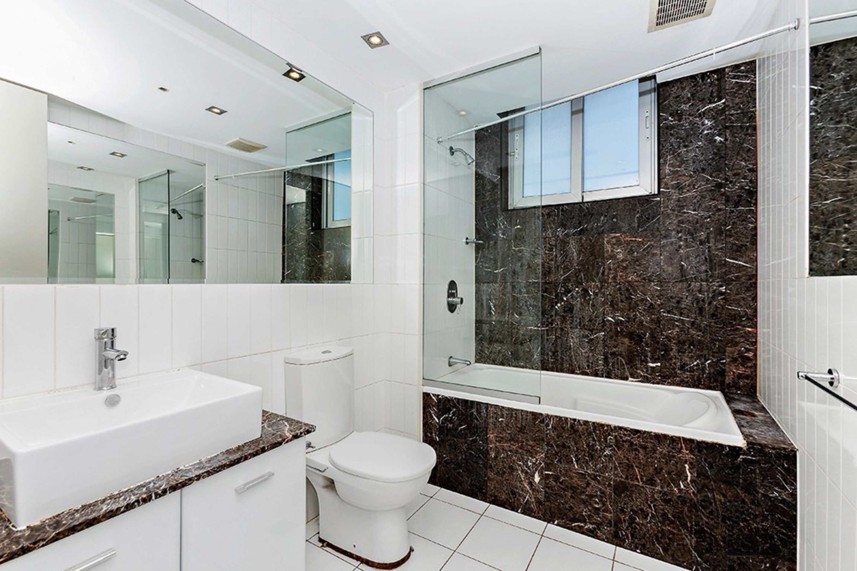 11/3 Railway Parade, Burwood, NSW 2134