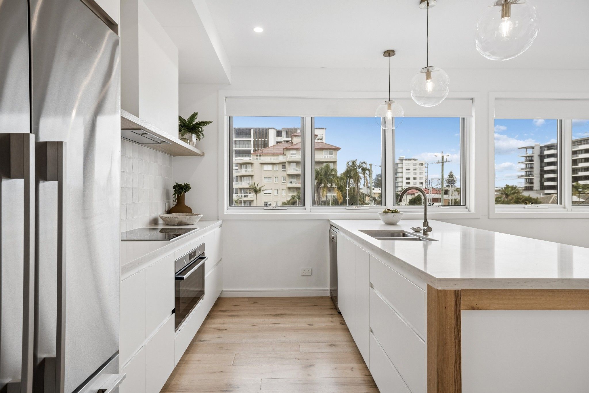 1/1431 Gold Coast Highway — photo 5 of 15