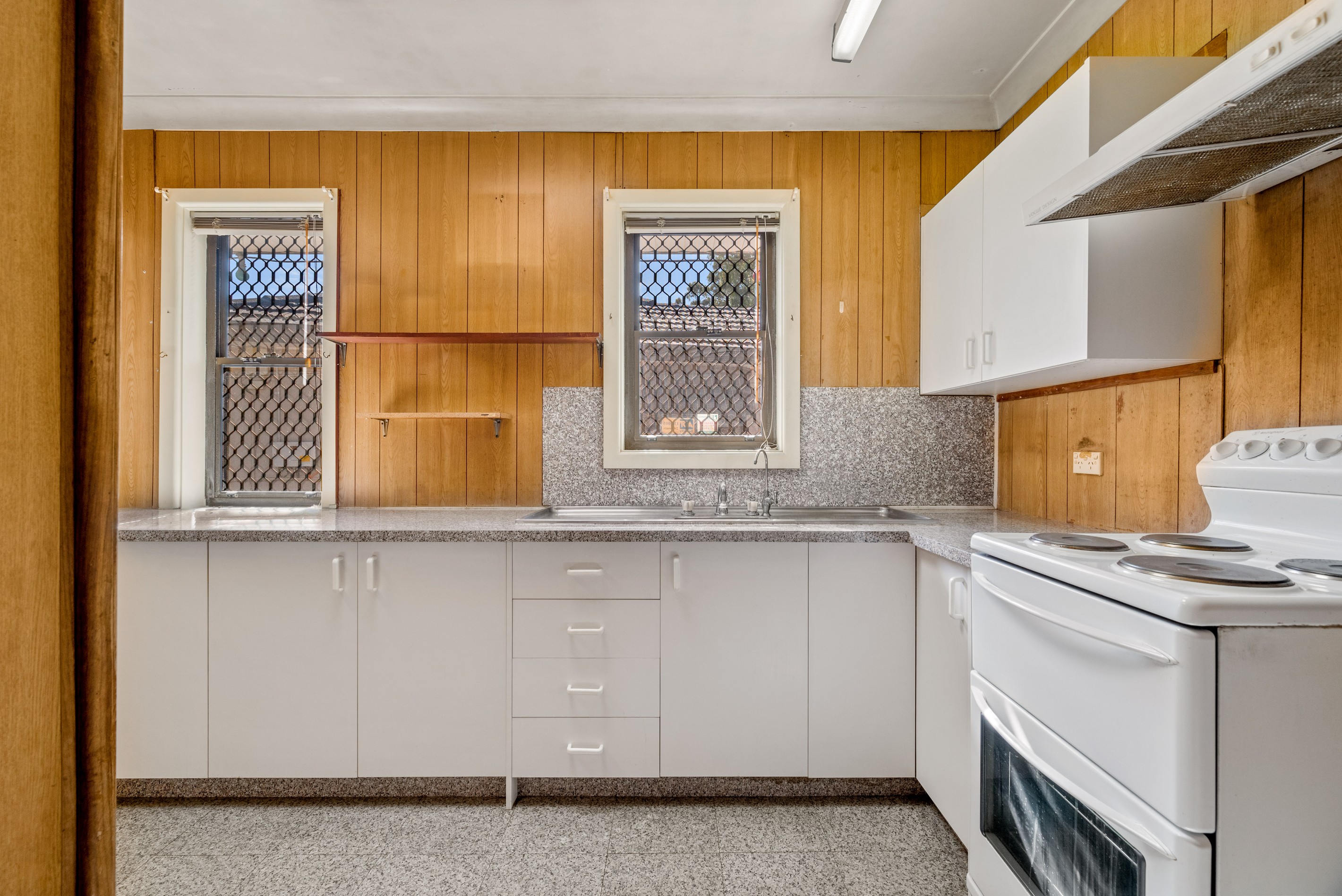 40 Eureka Crescent, Sadleir, NSW 2168