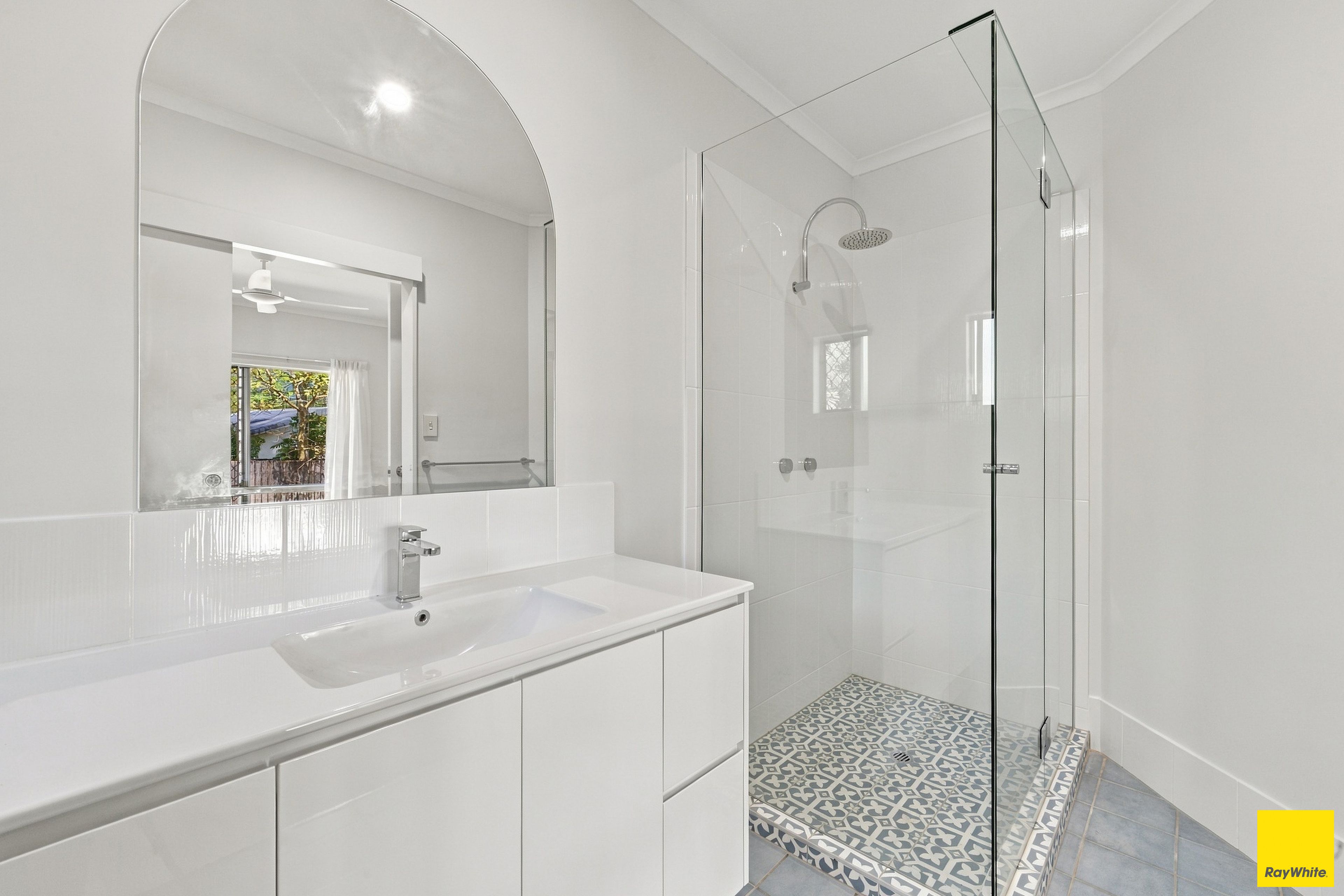 222 Robert Road — photo 7 of 17
