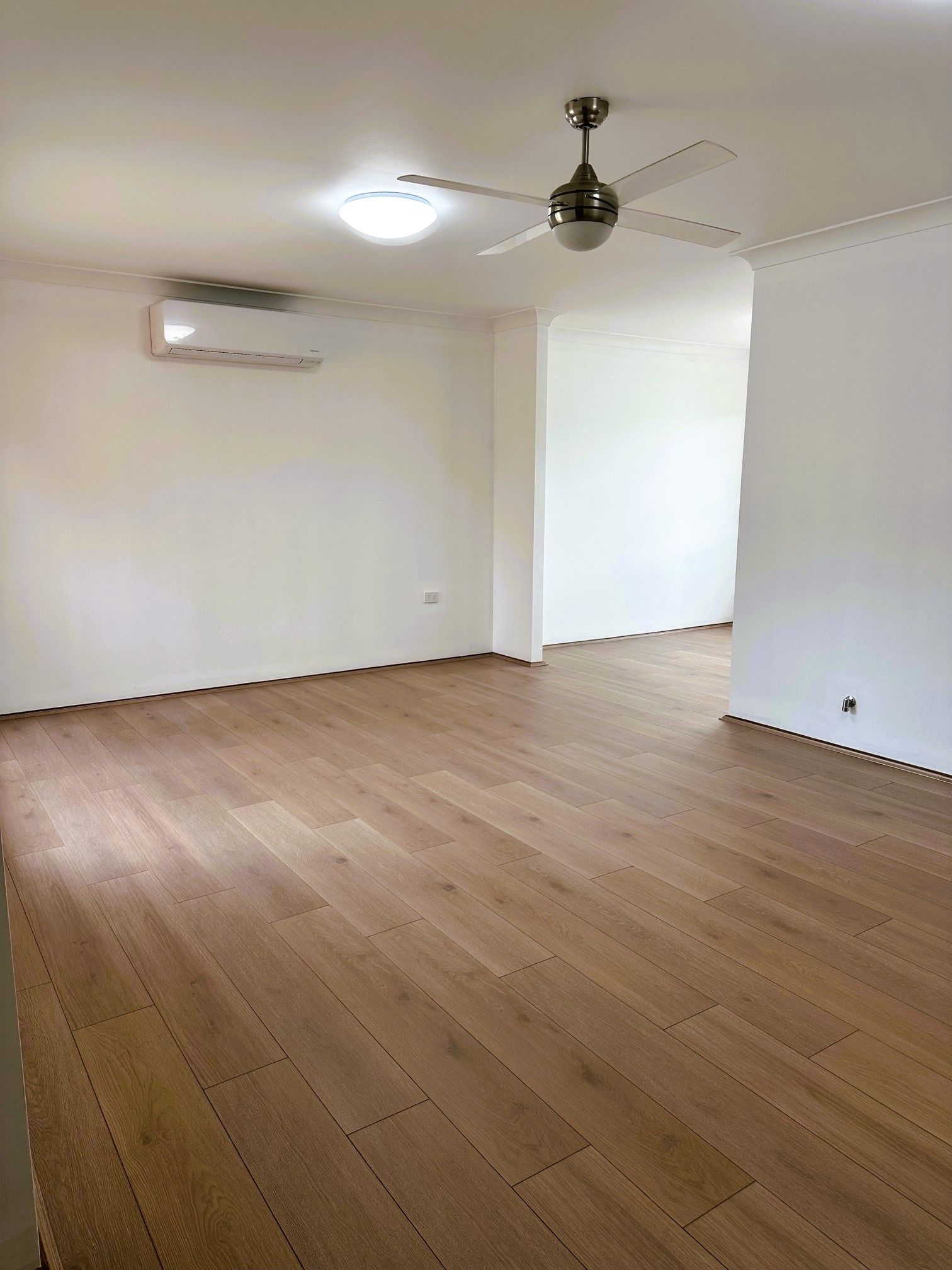 18 Heapey Street — photo 3 of 8