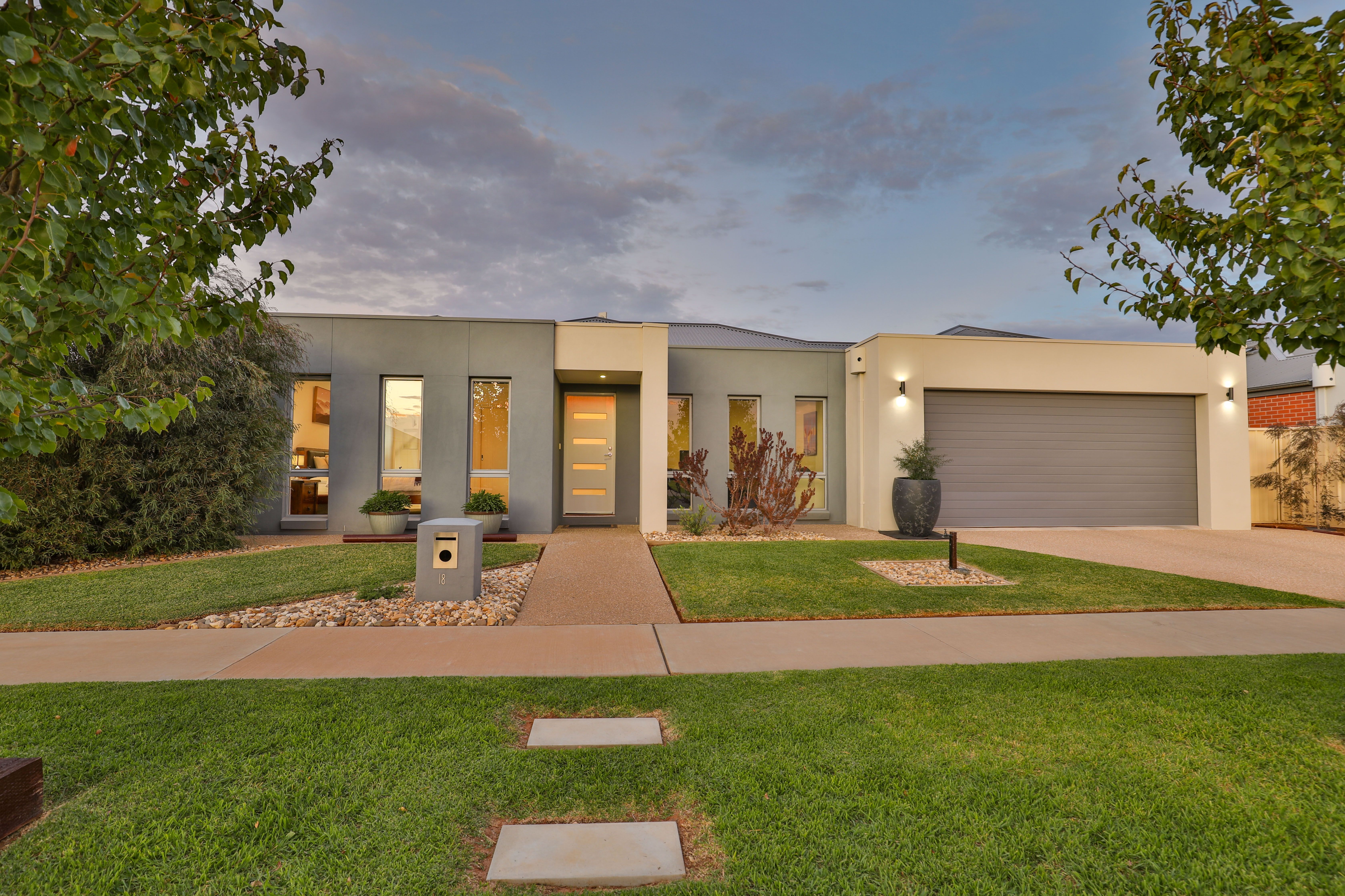 18 Palm Springs Drive, Mildura VIC 3500
