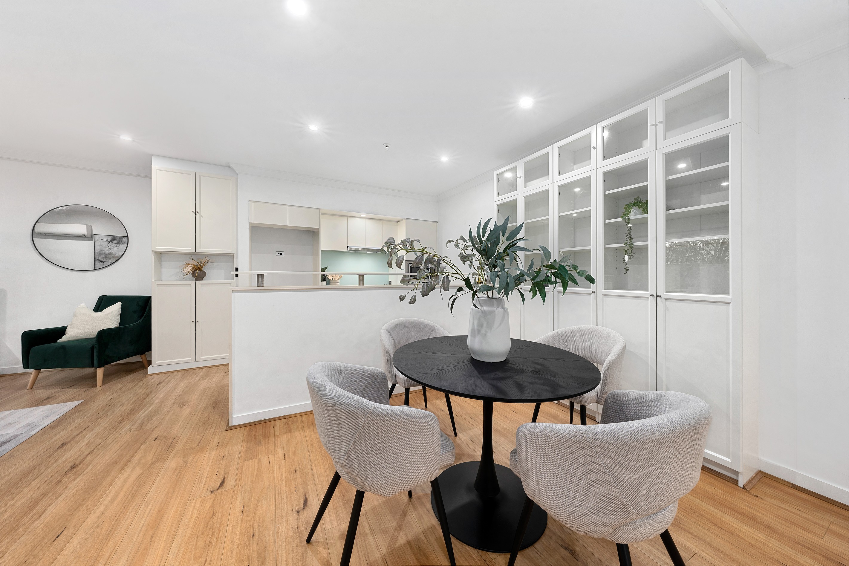 8/1A Albert Avenue, Chatswood, NSW 2067