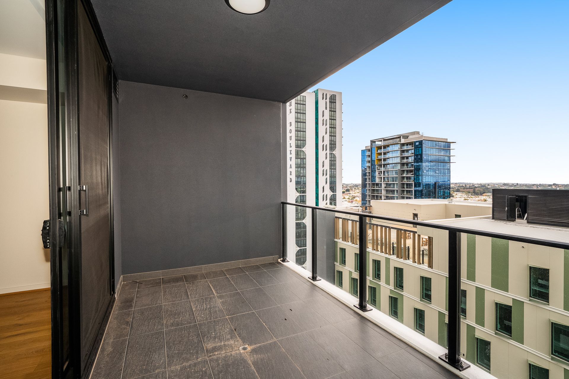 1405/78 Stirling Street — photo 12 of 26