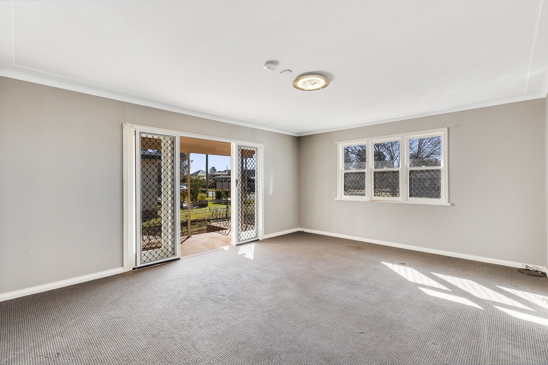 20 Tomkinson Street, Wilsonton, QLD 4350