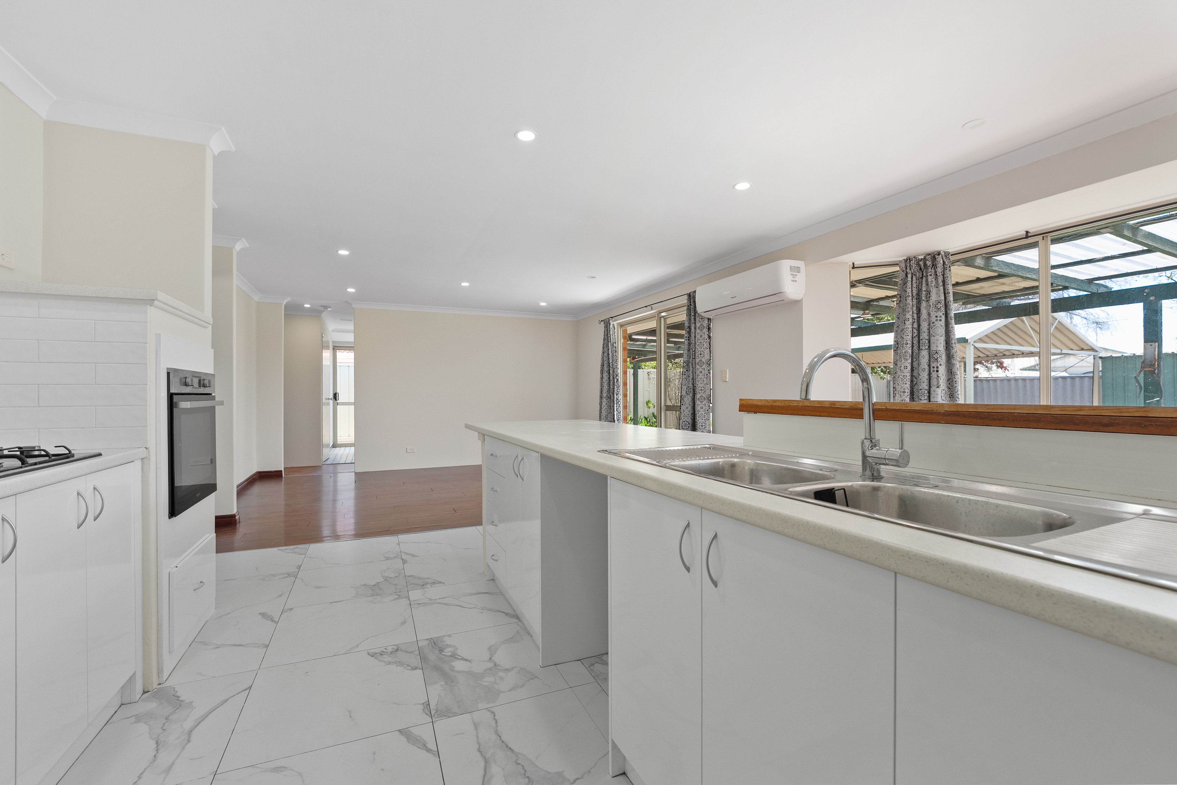 9 Helena Road — photo 12 of 30