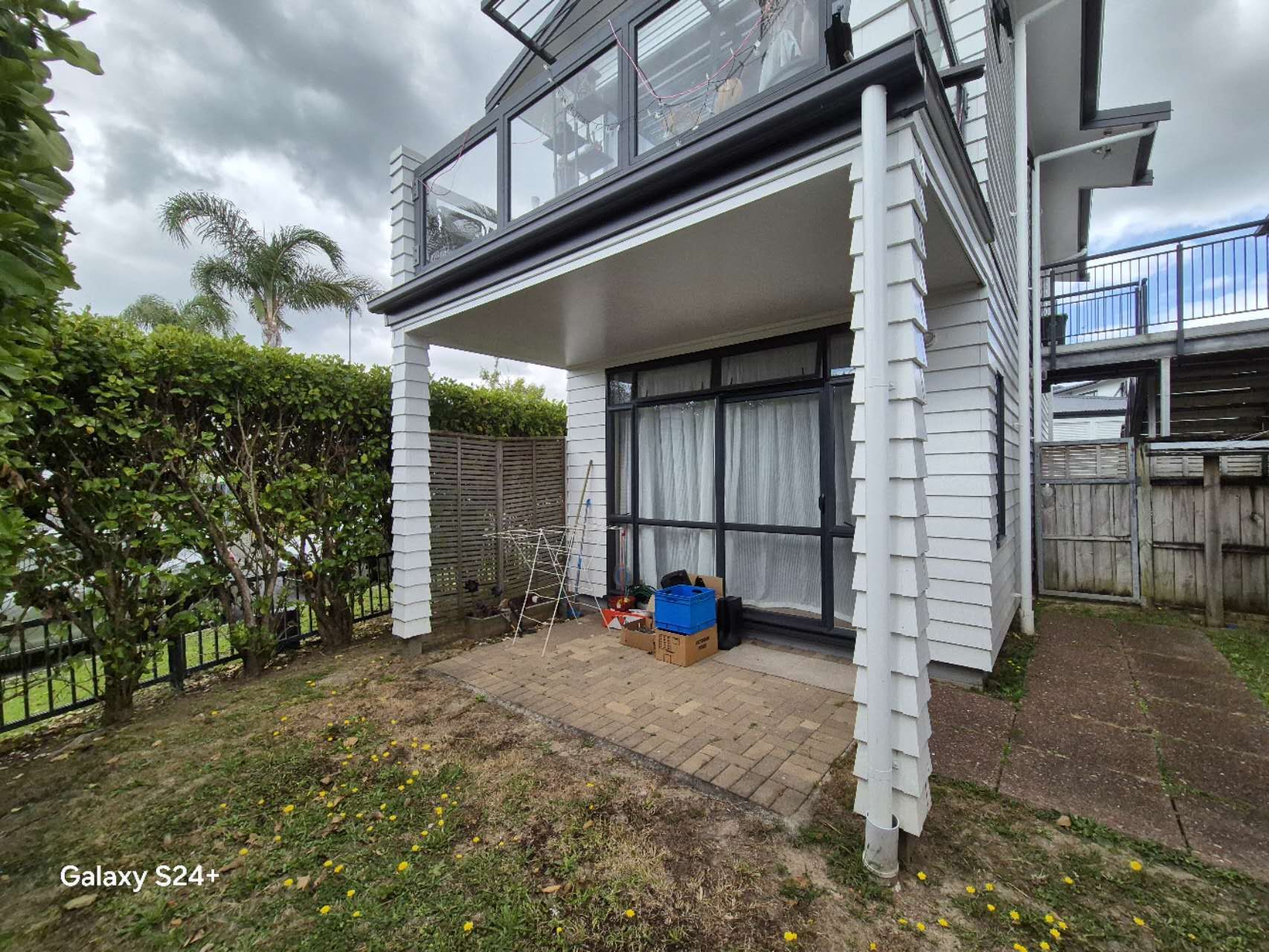143/2 Armoy Drive, East Tamaki, Manukau City