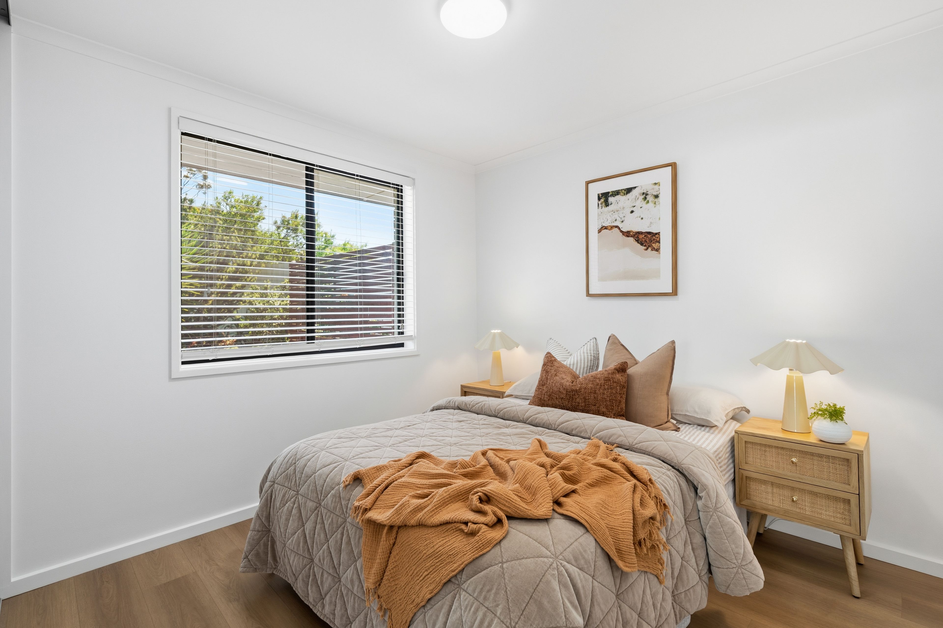 41 Moncur Street — photo 10 of 18