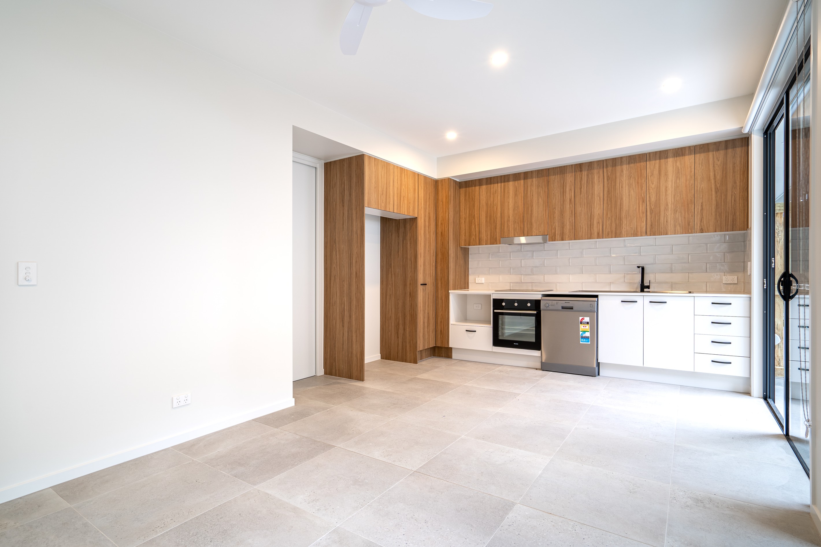 4/6 Aragorn Street, Maroochydore, QLD 4558