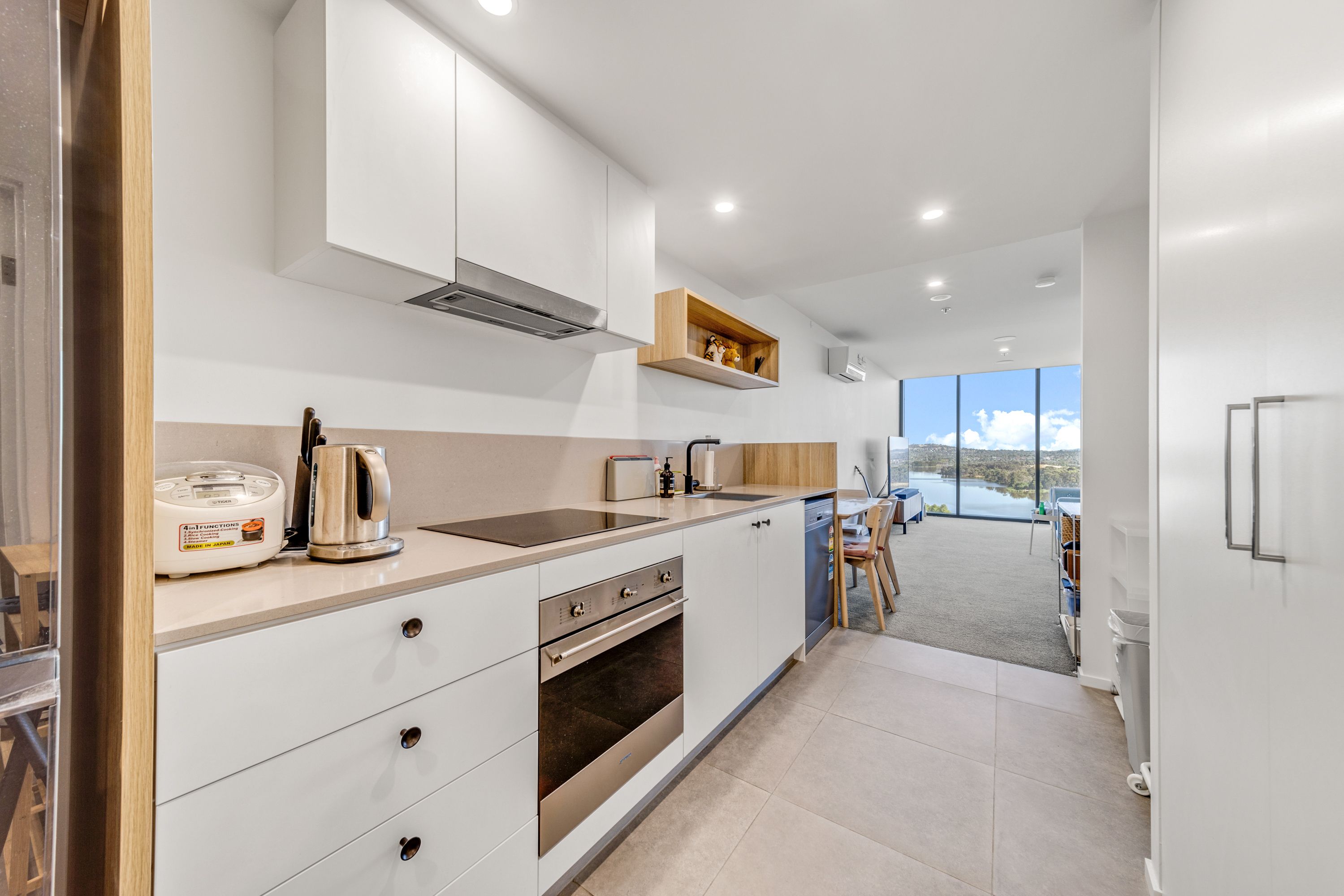 1210/4 Grazier Lane, Belconnen, ACT 2617