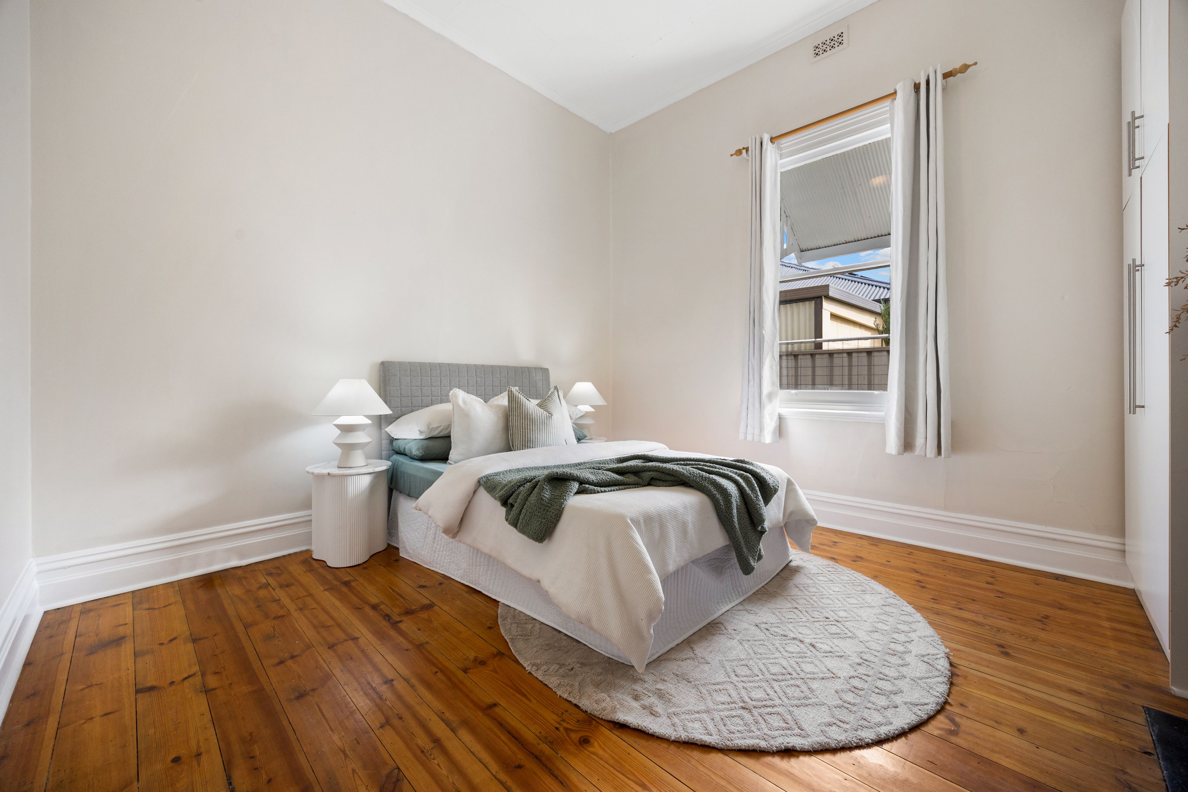 80 King Street — photo 6 of 15
