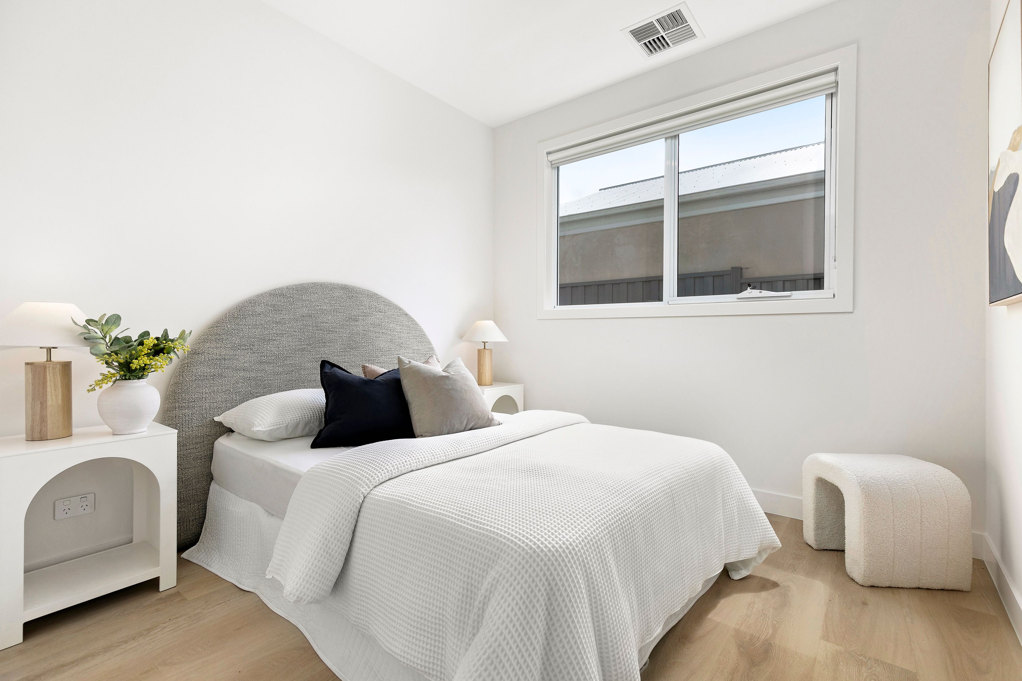 31 Supreme Avenue — photo 12 of 16