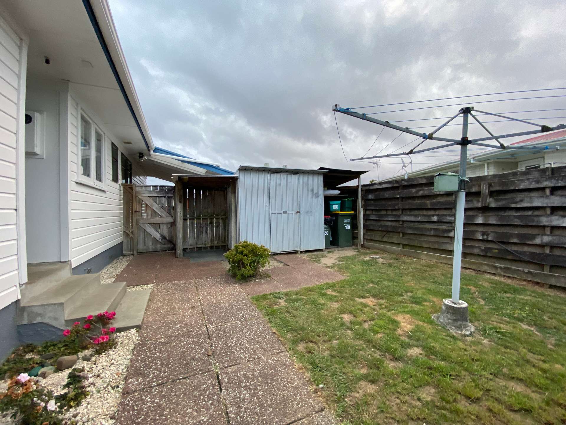 180 Totara Drive photo 11