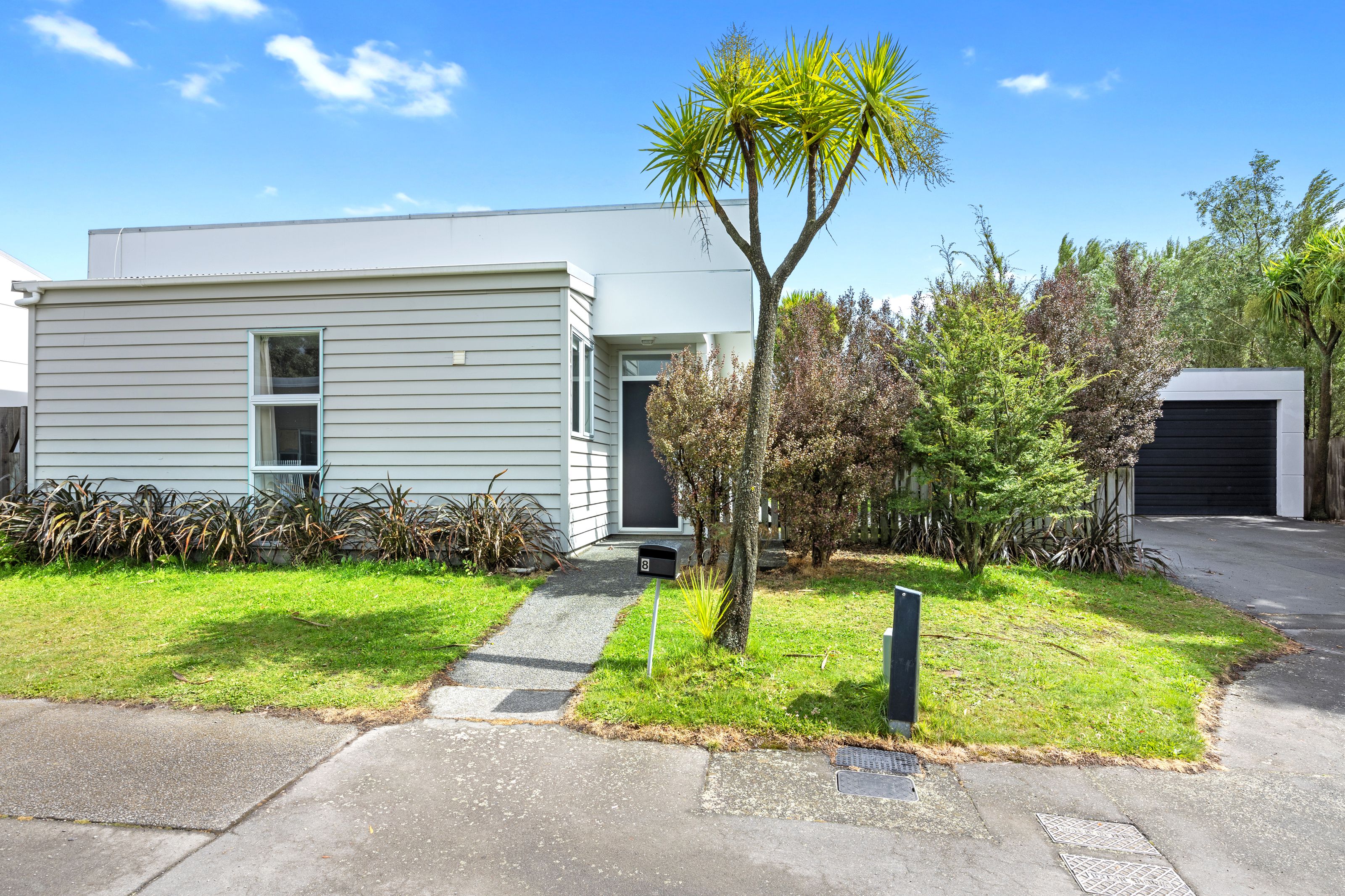 8 Somers Place, Spreydon, Christchurch City