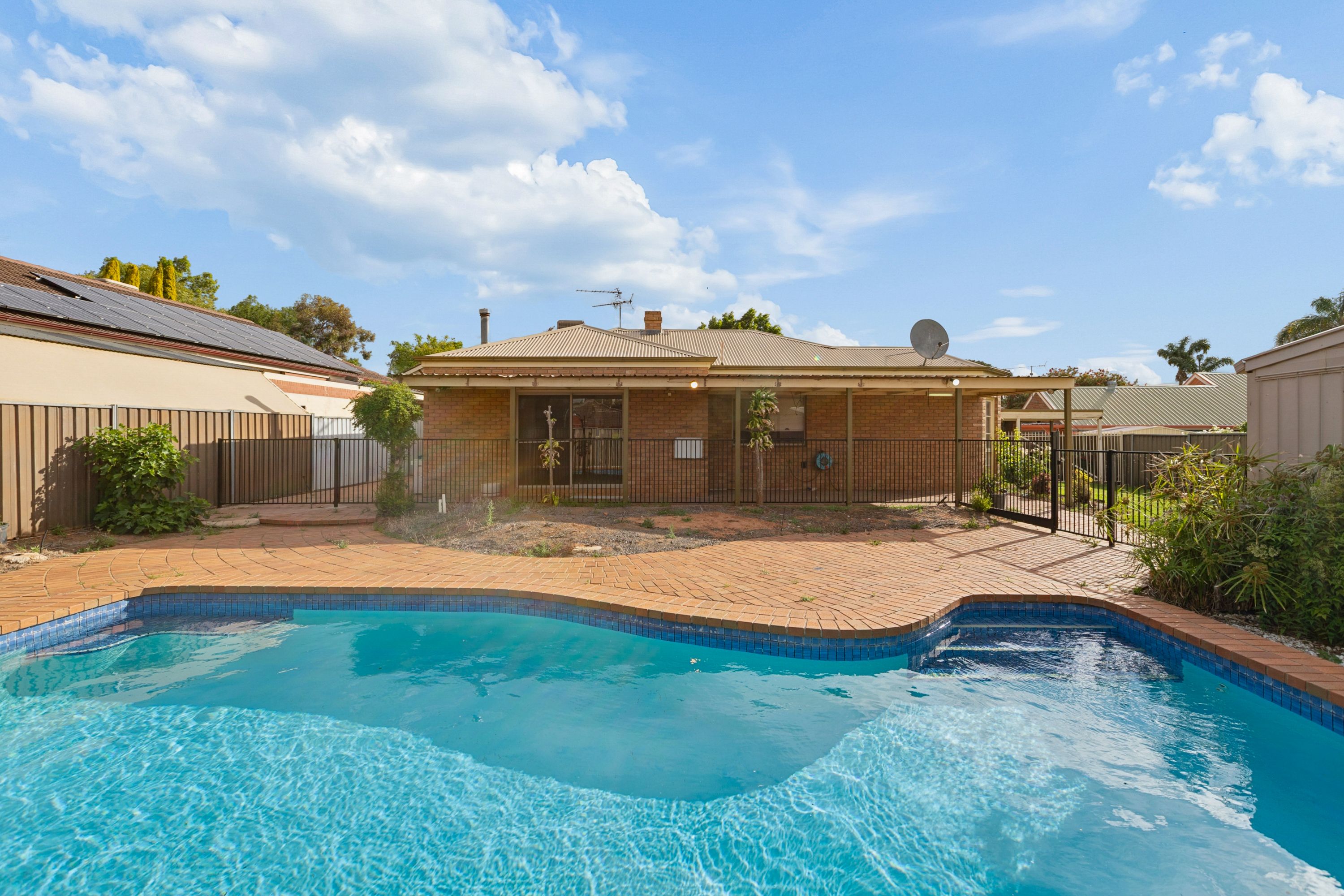 1 Karinya Drive — photo 14 of 18