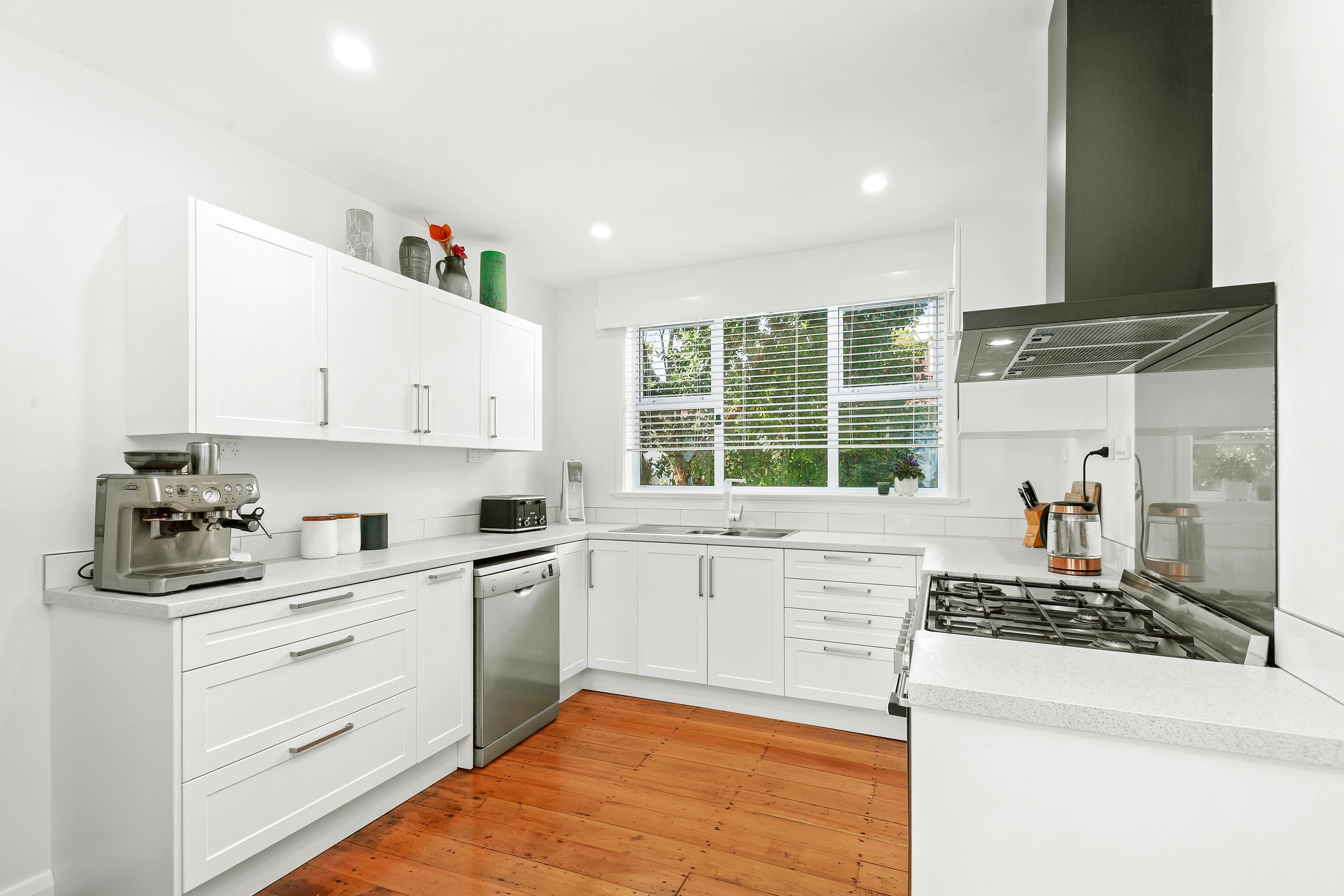 15 Waddington Drive, Naenae, Lower Hutt City