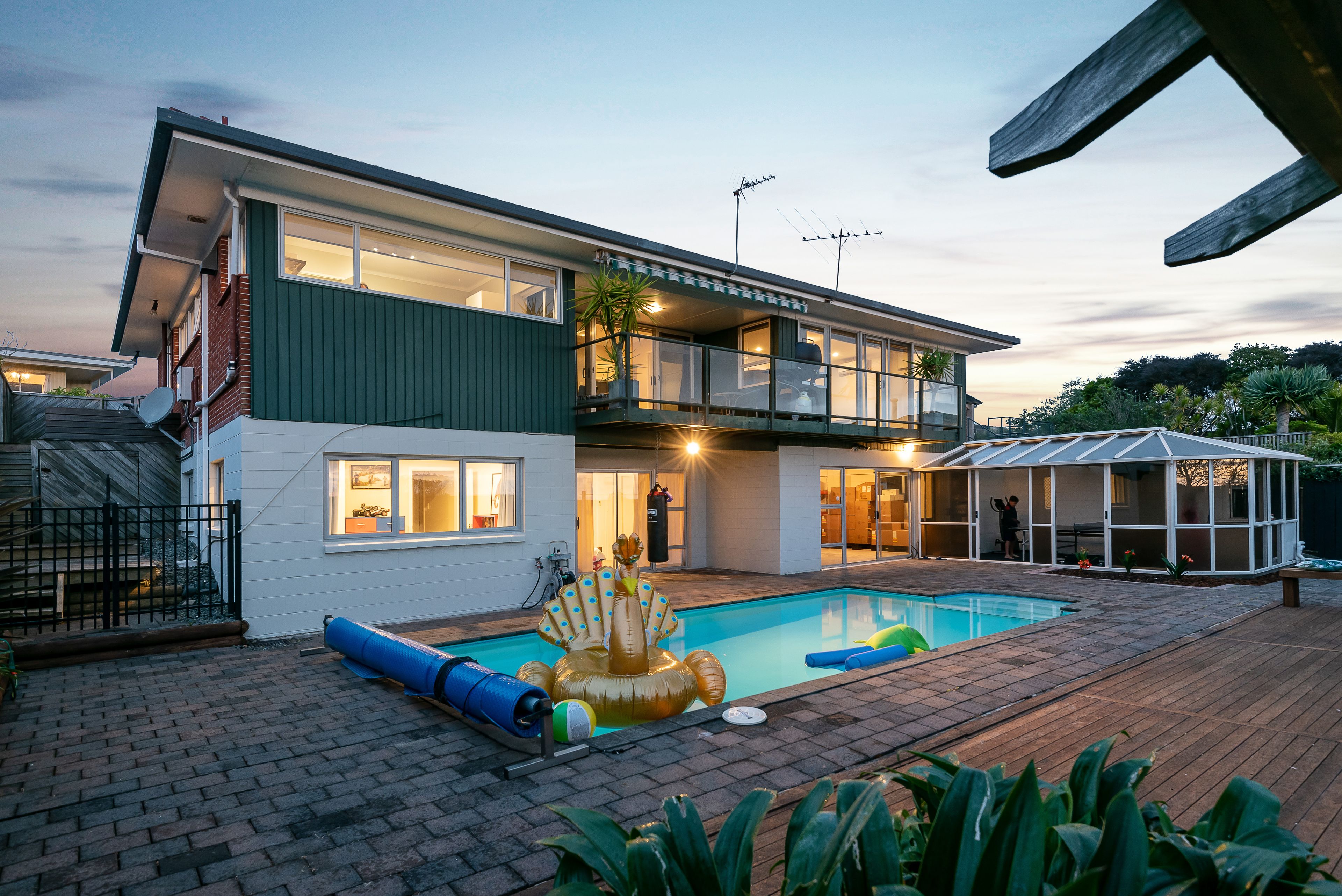9 Suzetta Place, Sunnyhills, Manukau City