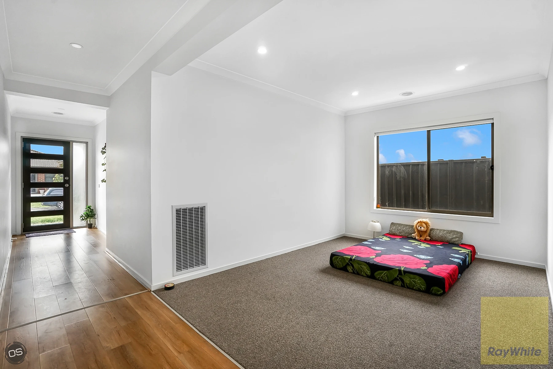 24 Emblem Street, Tarneit, VIC 3029