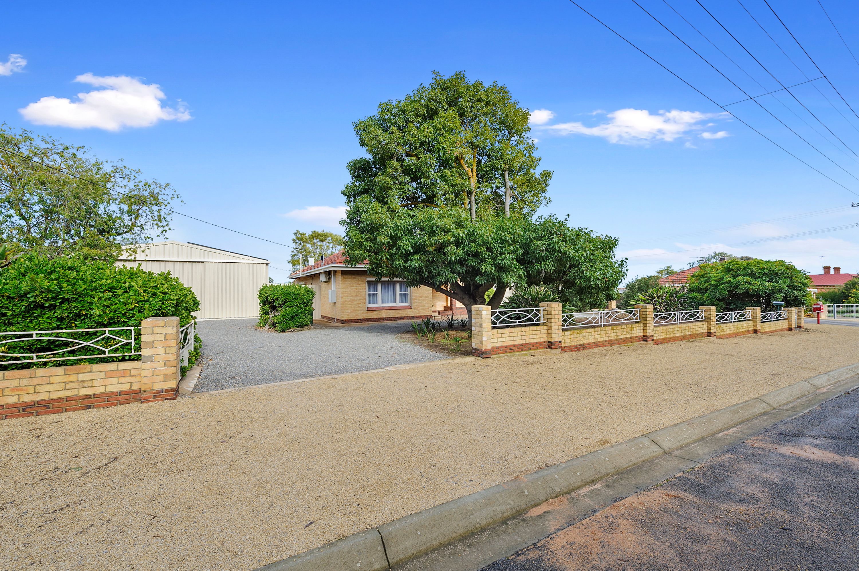 9-11 Park Terrace, Maitland, SA 5573