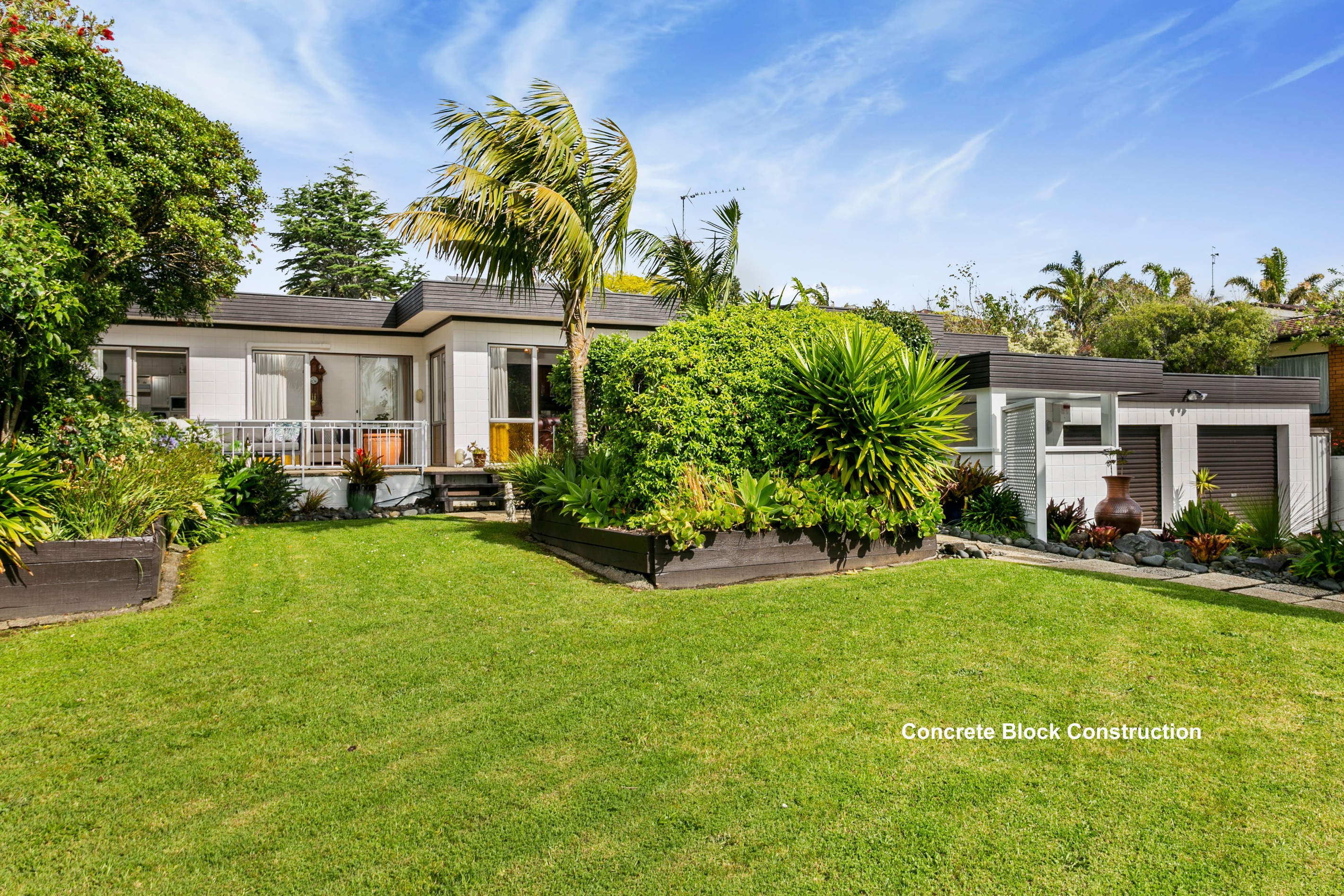 10 Falstaff Place, Half Moon Bay, Manukau City