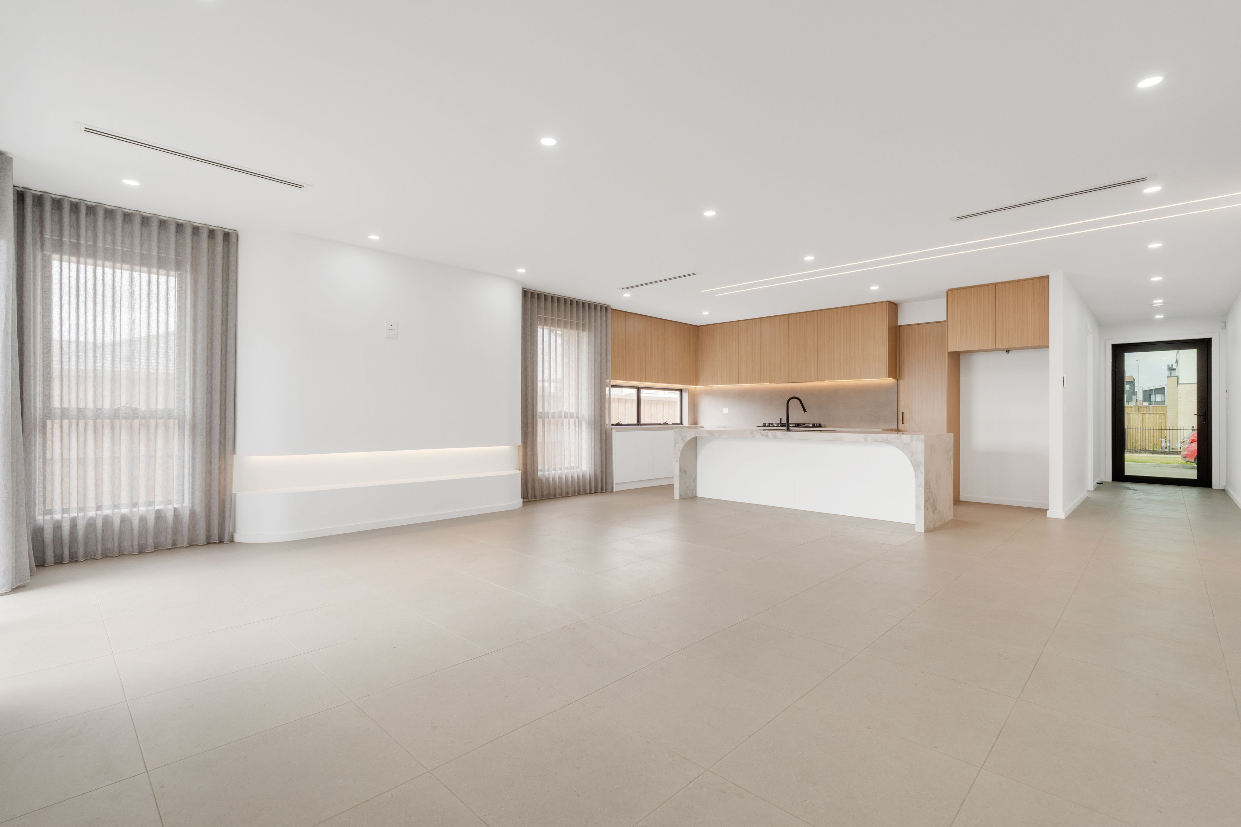 10 Sackville Way — photo 8 of 23