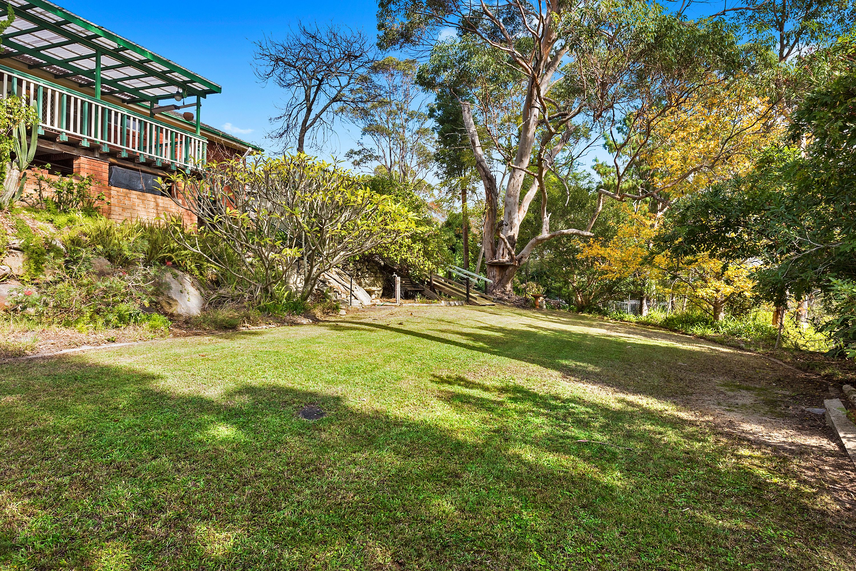 21 Waddell Crescent, Hornsby Heights, NSW 2077
