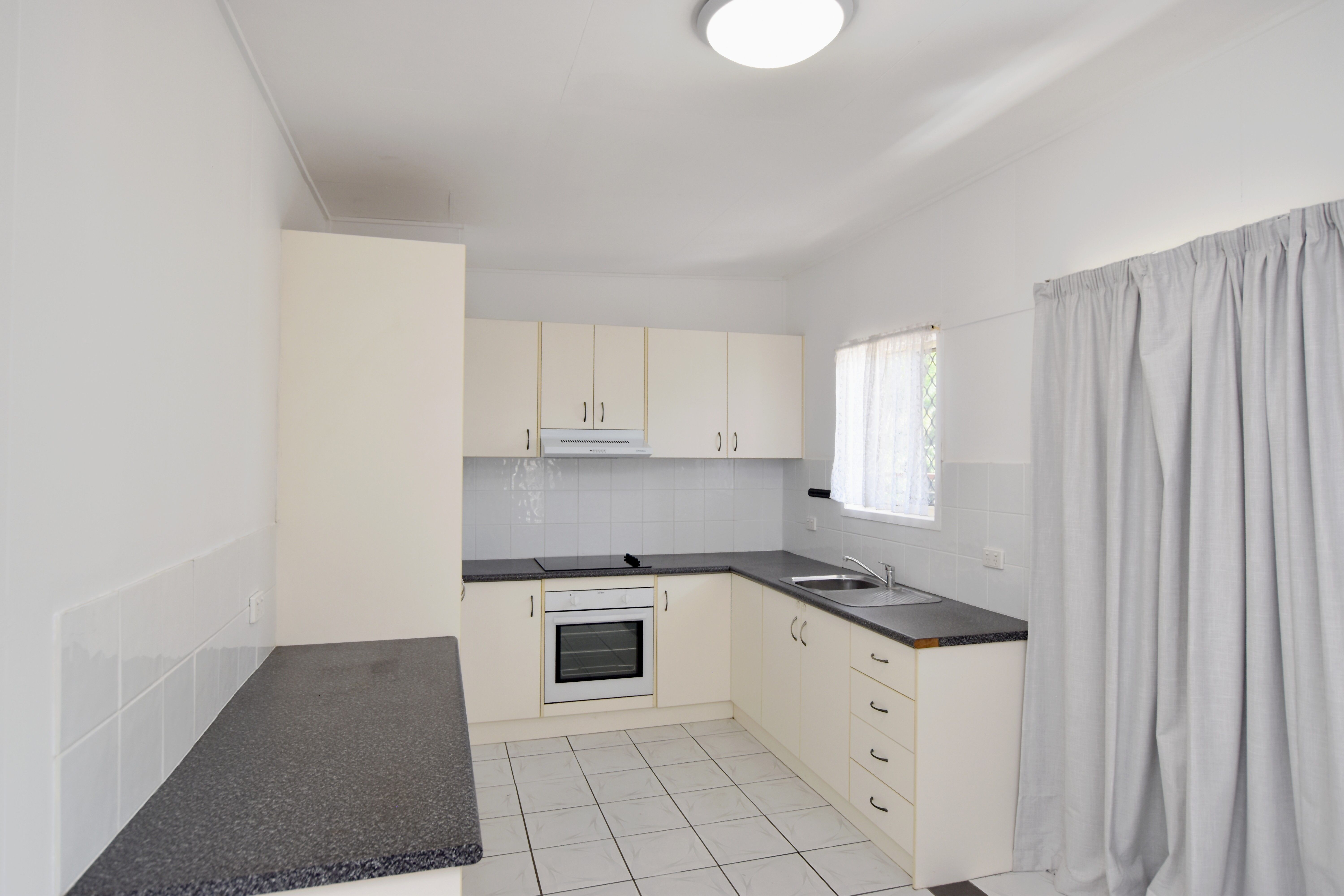 45 Fisher Street, West Gladstone, QLD 4680