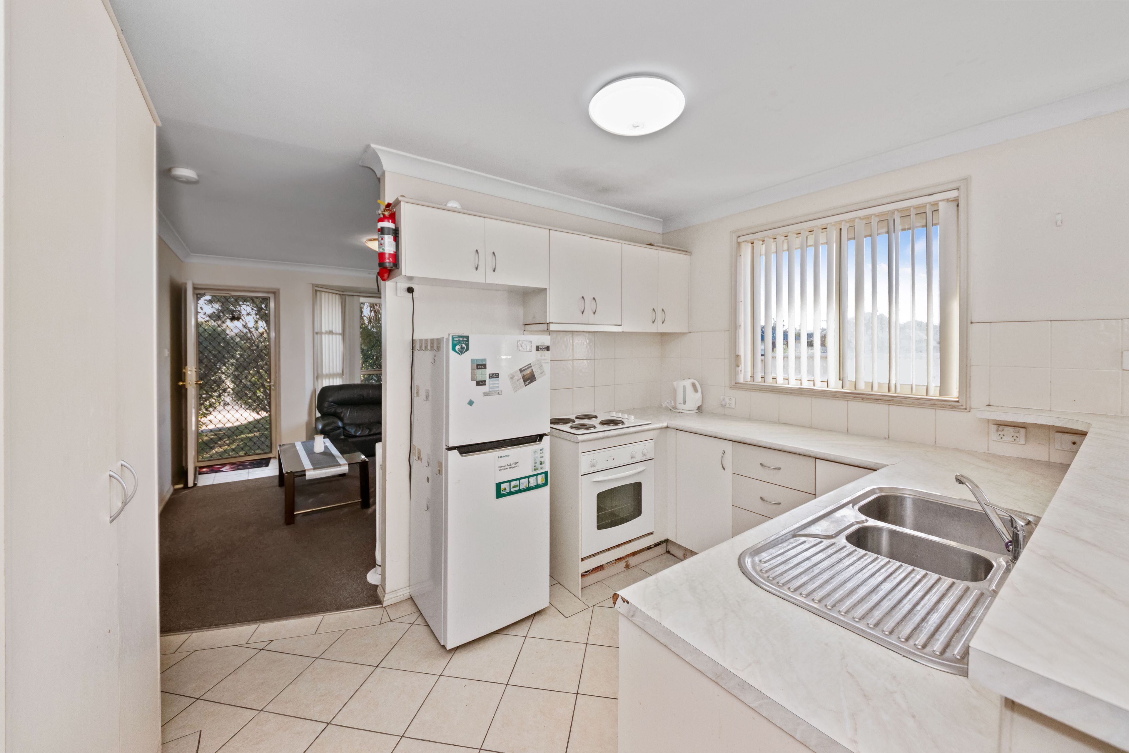 1/34 Eveleigh Court — photo 5 of 11