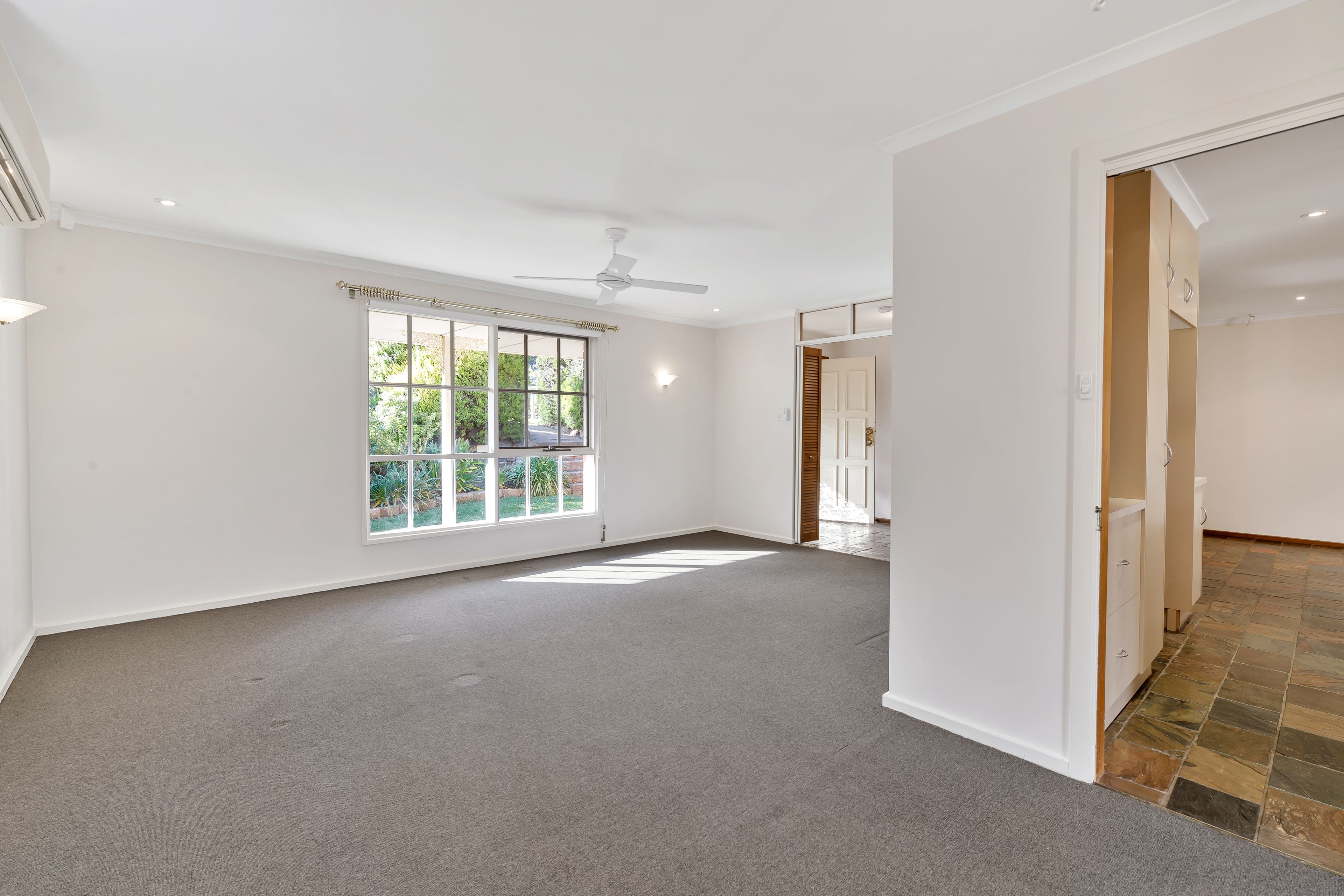23 Coorabie Crescent, Hallett Cove, SA 5158