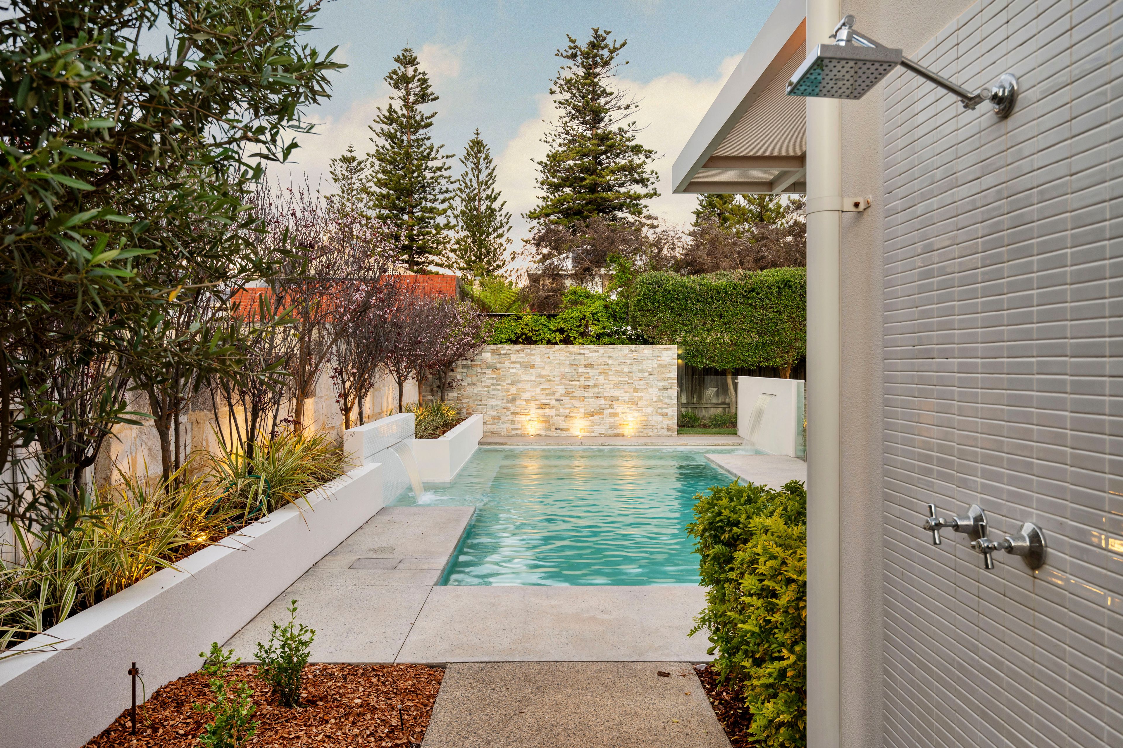 34 Lyons Street — photo 11 of 30