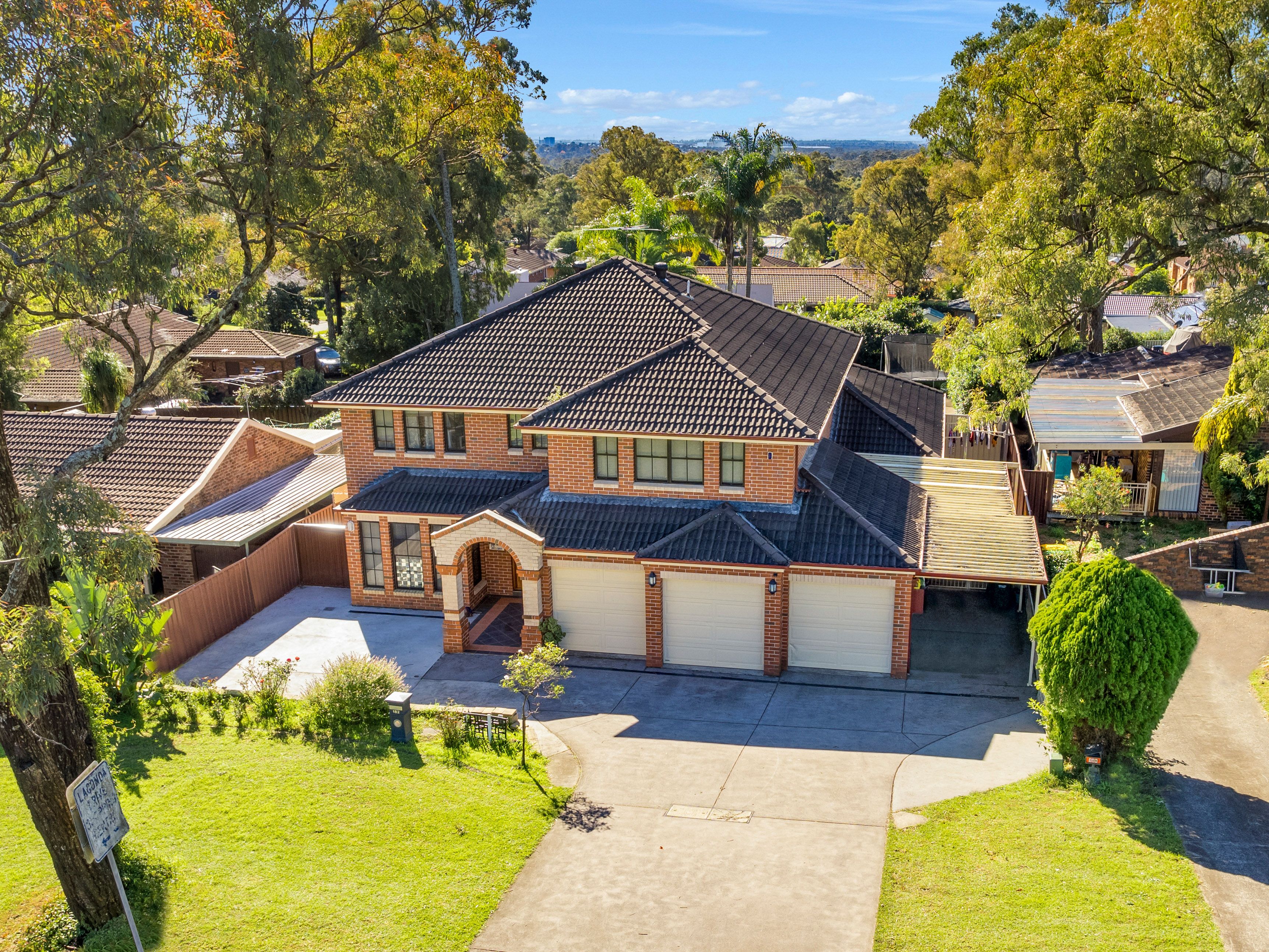 182 Oxford Road, Ingleburn, NSW 2565