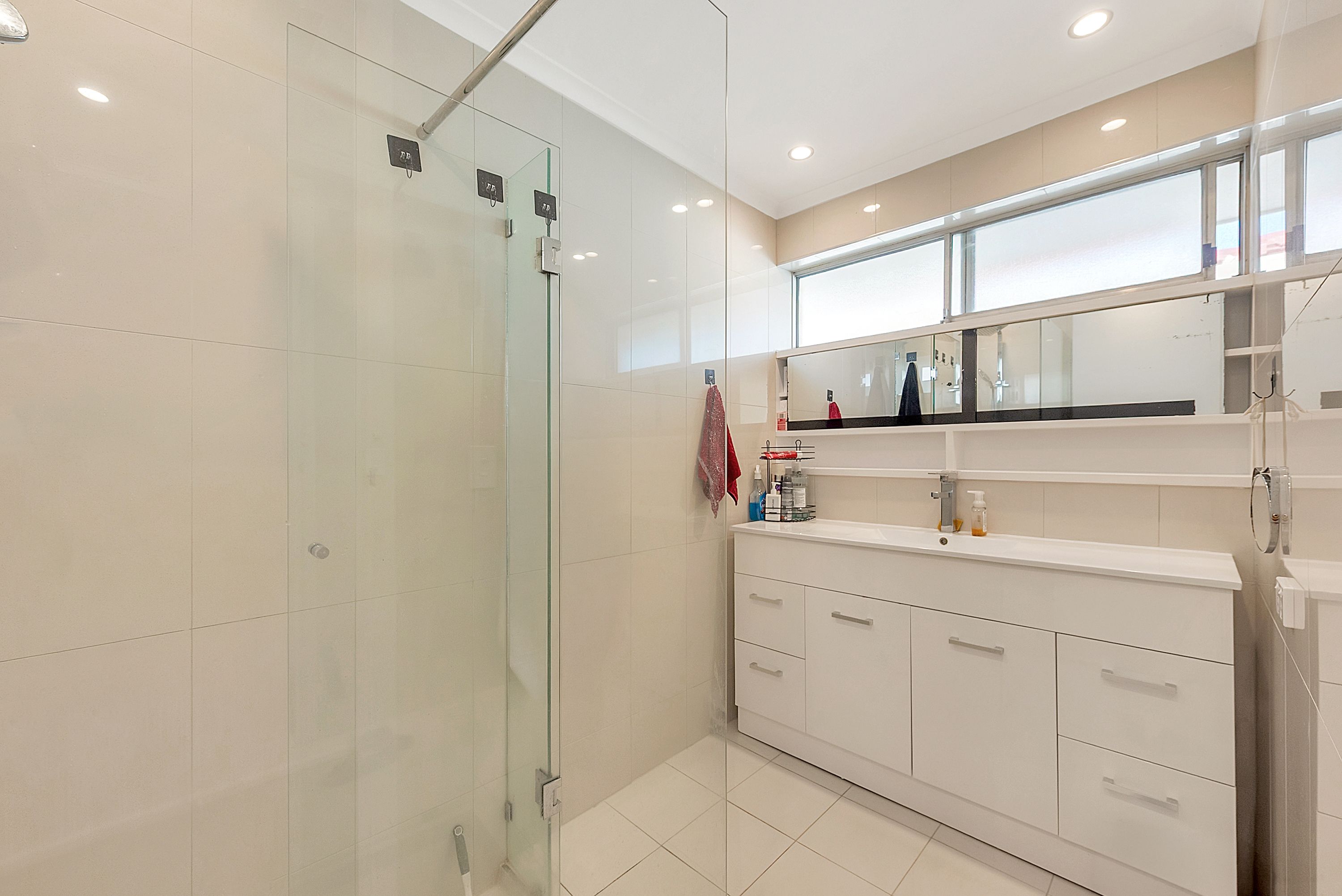56 Shepherdson Road — photo 9 of 11