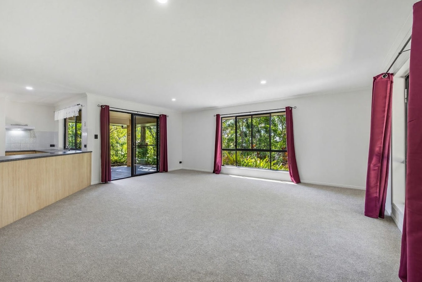 43 Houghtons Road, Landers Shoot, QLD 4555