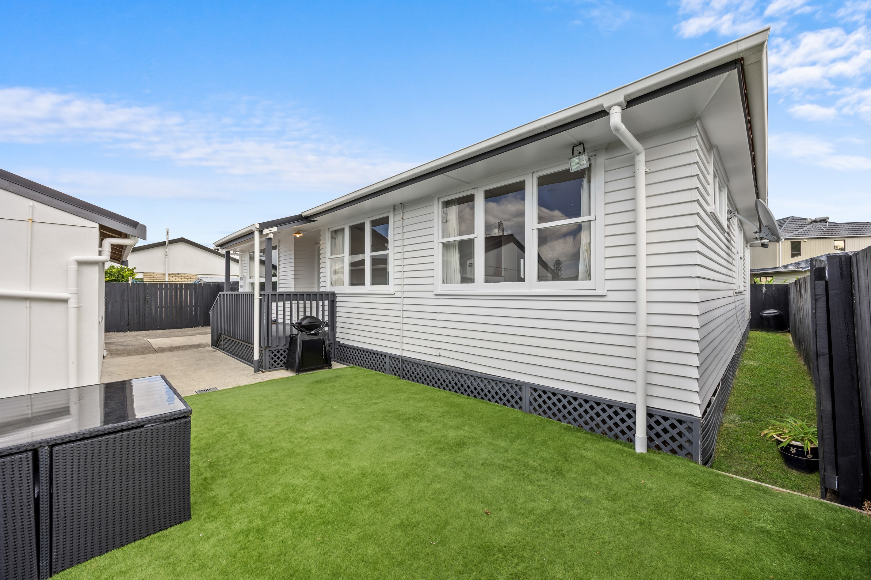 43A Edgewater Drive, Pakuranga, Manukau City