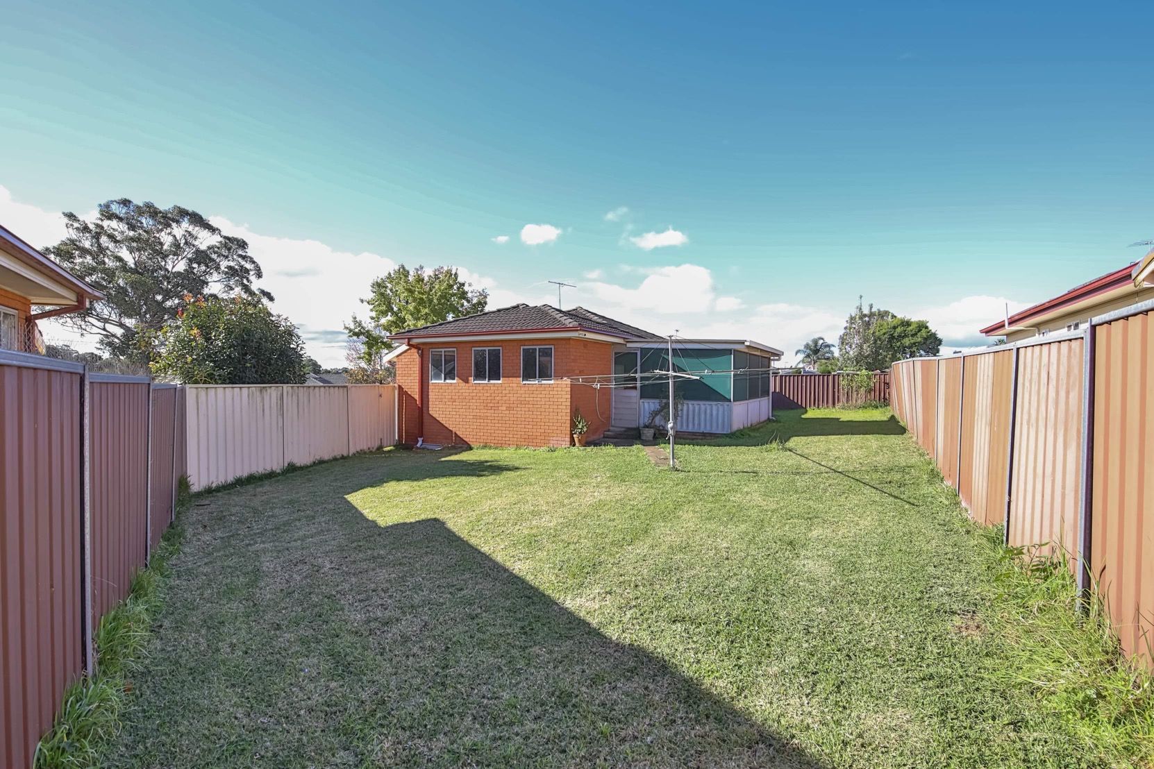 17 Impala Avenue — photo 9 of 9