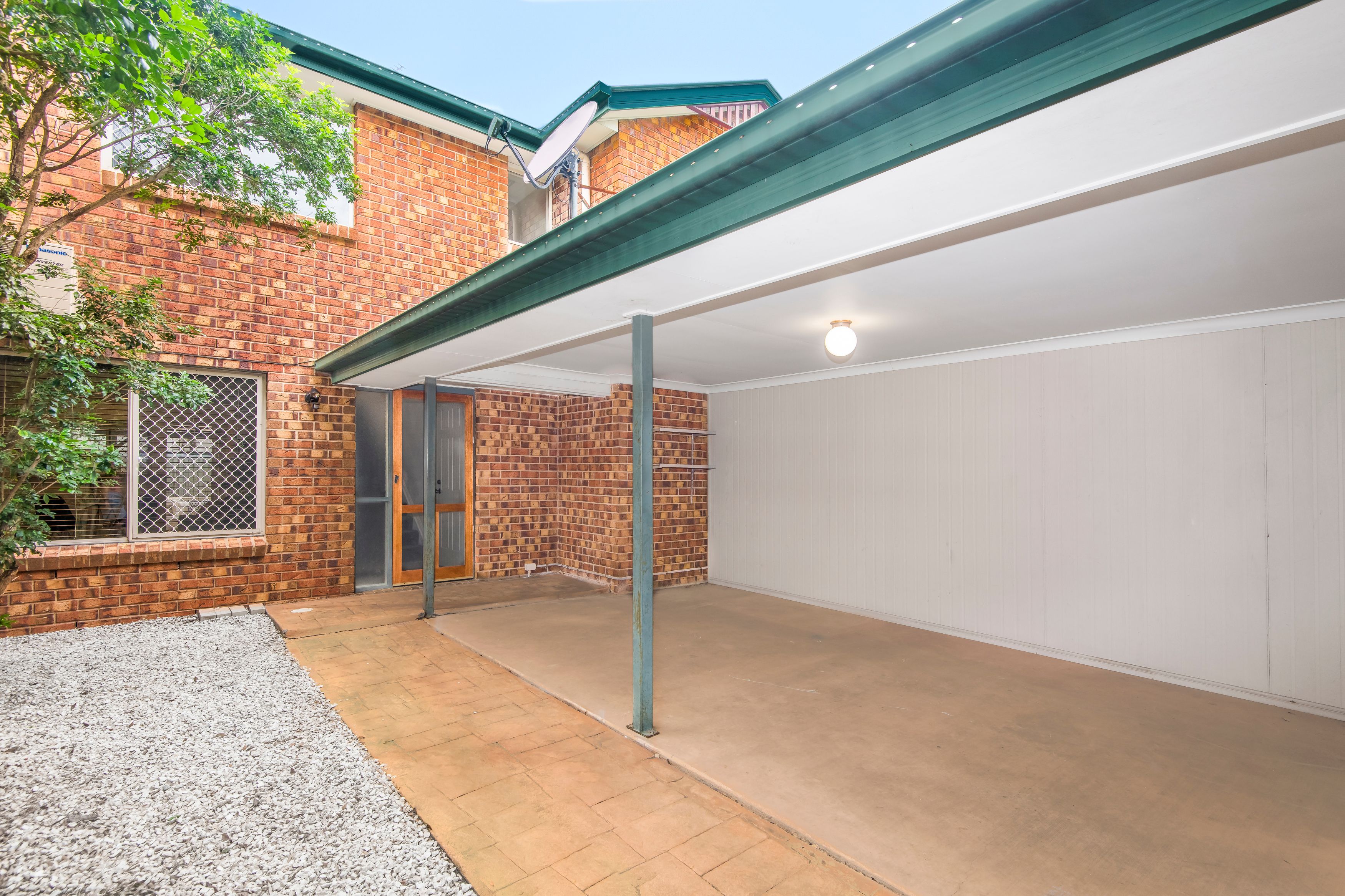 4/17 Hants Street, Hamilton, QLD 4007