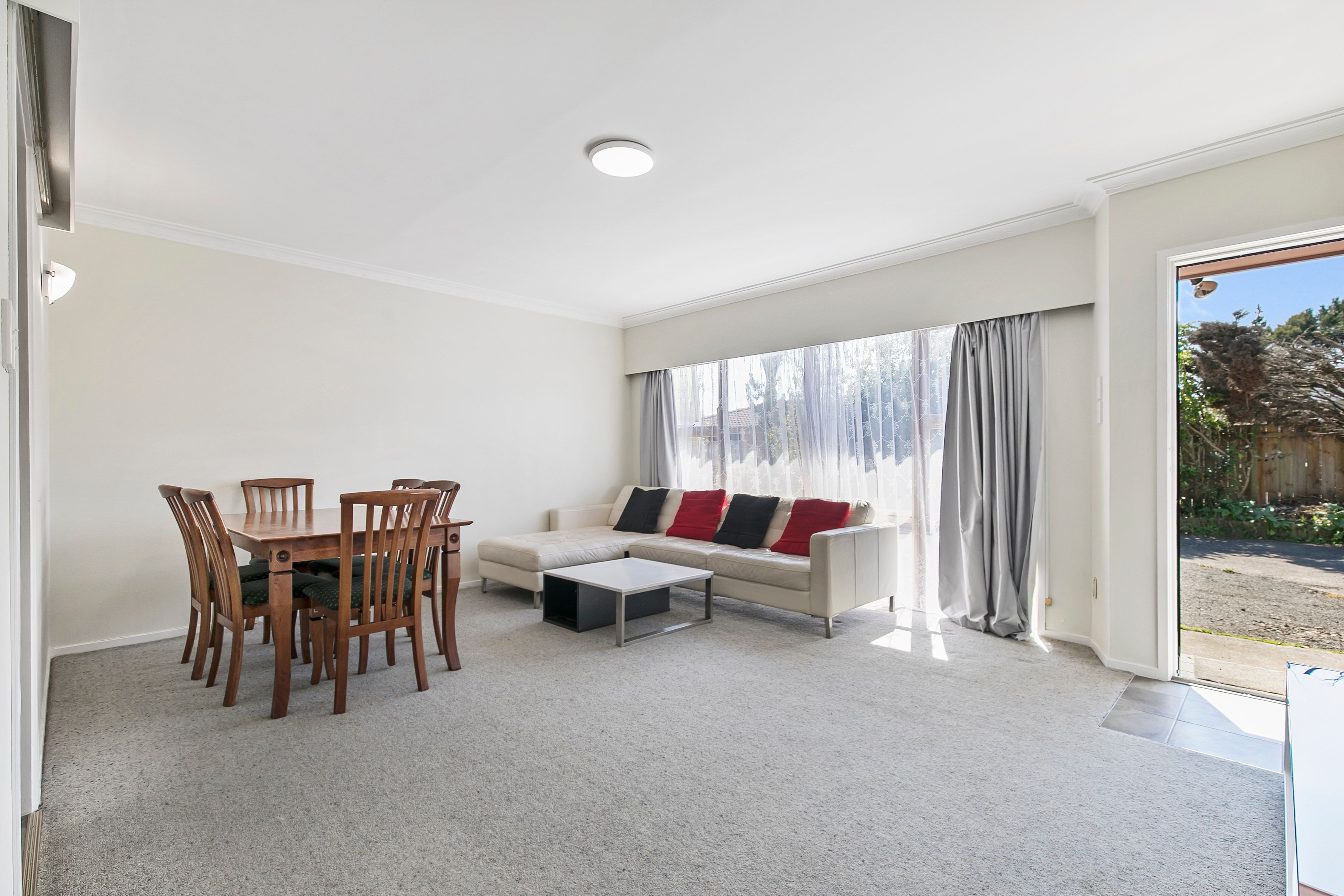 2/71 Coronation Road, Papatoetoe, Manukau City