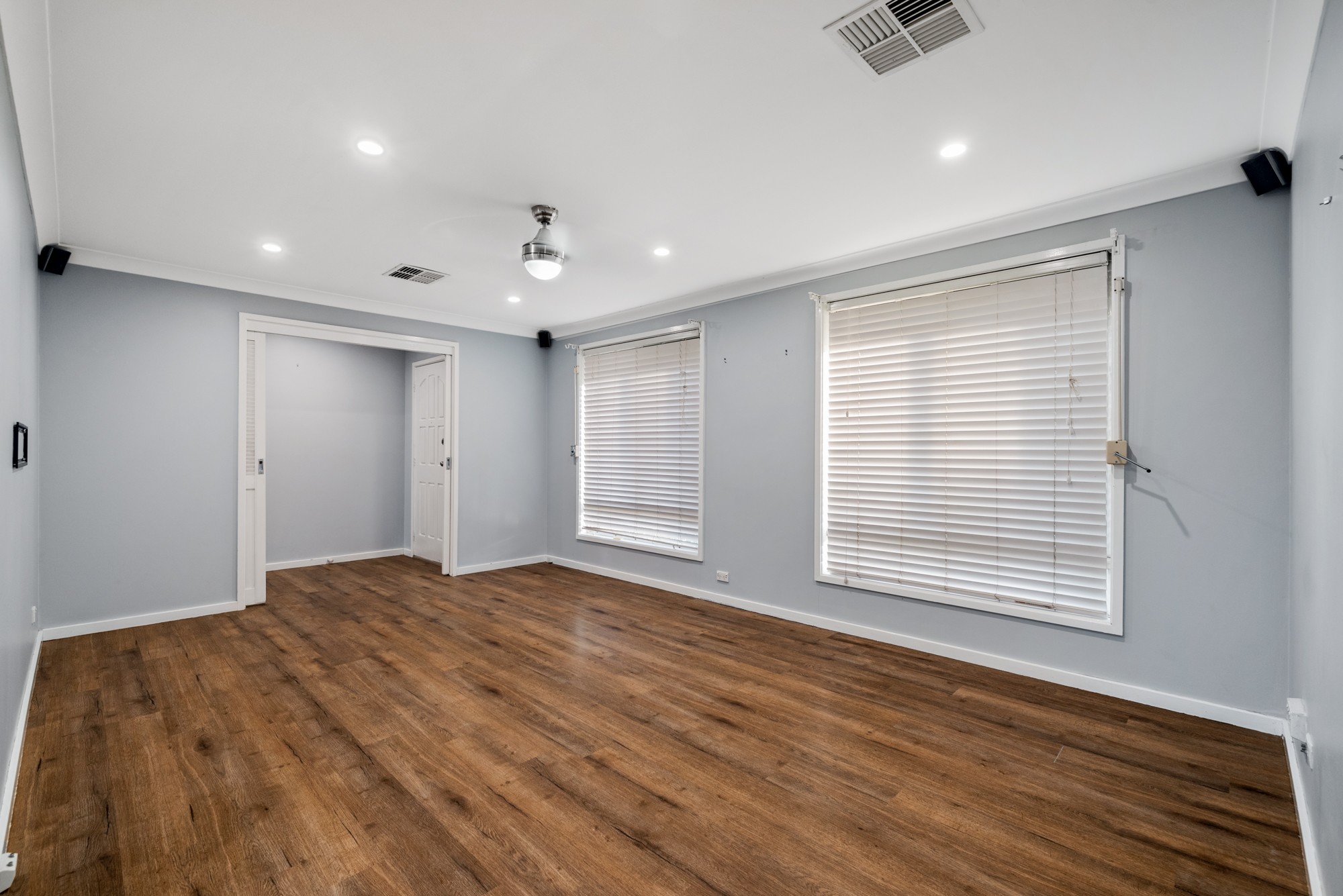 5 Long Reef Crescent, Woodbine, NSW 2560