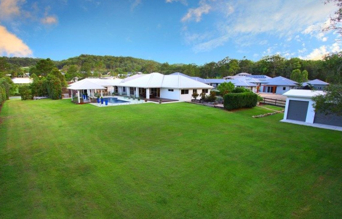 29 Lagoon Park Drive, Maudsland, QLD 4210