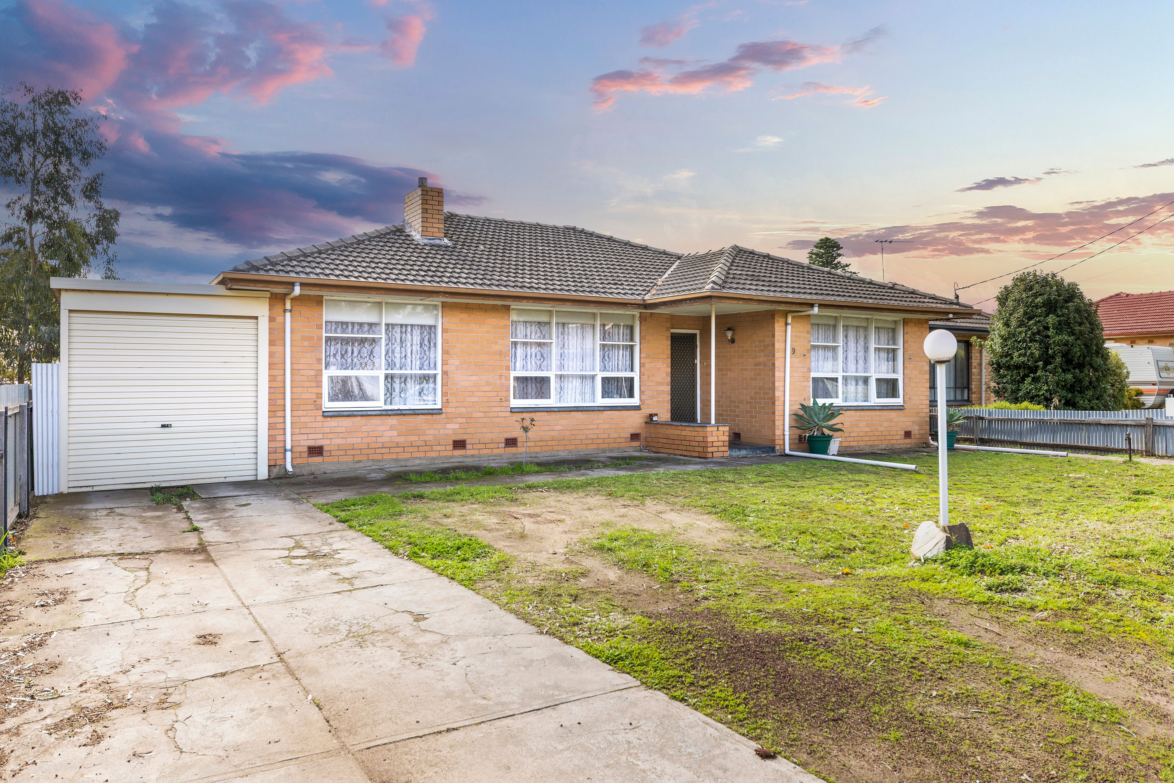 9 Reagal Street, Pooraka, SA 5095